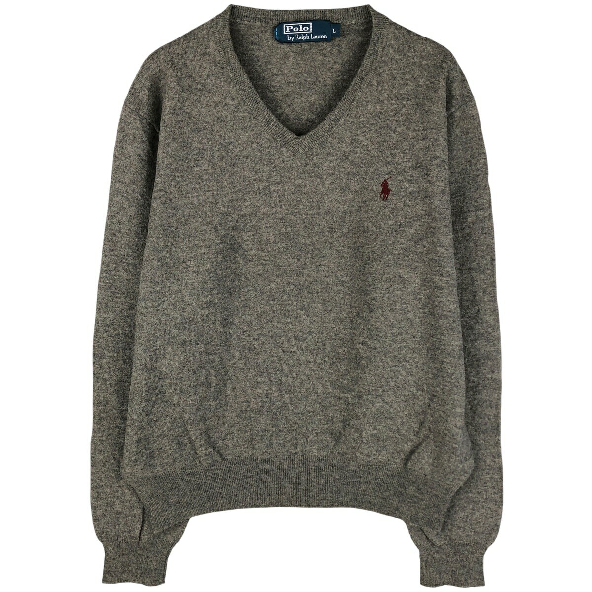 商品詳細 ブランド・Ralph Lauren・ラルフローレン・ 特徴・長袖・Vネック・短丈 ショート丈・ モデル/形状・POLO by Ralph Lauren・Vネック メリノウールニットセーター・ 素材・メリノウール:100%・ 色・グレー系 灰色・ 柄・無地・ワンポイント・ 生産国・中国製・ 年代 サイズ・表記サイズ:L・着丈:57cm・身幅:55cm・肩幅:40.5cm・袖丈:57cm・ コンディション・C・ カテゴリ・メンズ・トップス・セーター・Vネックセーター・ 商品番号・eaa596431・ 取扱店・・ スタッフコメントRalph Lauren POLO by Ralph Lauren Vネック メリノウールニットセーター / 商品番号 eaa596431 USEDですので使用感などございますが、まだまだご愛用していただけます。 古着という事をご理解の上ご注文よろしくお願いします。 【状態追記】 ●後、左腕付け根にリペア跡※状態は当社独自の基準です。 表記サイズ着丈身幅肩幅袖丈 L(※着用感、表記サイズは目安です。)57cm55cm40.5cm57cm ※測定値の若干の誤差はご了承下さい。サイズガイドはこちら ブランドRalph Laurenラルフローレン 特徴長袖 / Vネック / 短丈 ショート丈モデル/形状POLO by Ralph Lauren / Vネック メリノウールニットセーター素材メリノウール:100%色グレー系 灰色柄無地 / ワンポイント生産国中国製年代-カテゴリVネックセーター商品番号eaa596431取扱店　　 ラルフローレンの他の商品を見るVネックセーターの他の商品を見る