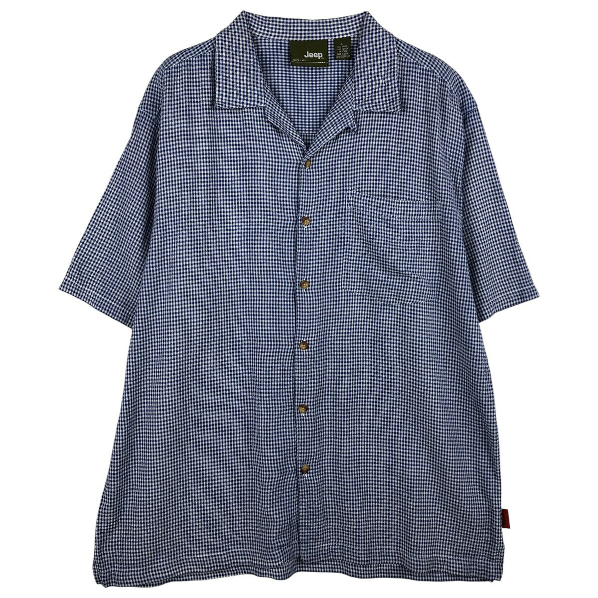 商品詳細 ブランド・Jeep・ジープ・ 特徴・オープンカラー・半袖・ボックスシャツ・シアサッカー・ モデル/形状・半袖 オープンカラー レーヨンシャツ・ 素材・レーヨン:60%・コットン:40%・ 色・ブルー系 青色・ホワイト系 白色・ 柄・チェック柄・ギンガムチェック・ロゴパッチ・ 生産国・ネパール製・ 年代 サイズ・メンズL・表記サイズ:L・着丈:79cm・身幅:63.5cm・肩幅:54cm・袖丈:28cm・ コンディション・C・ カテゴリ・メンズ・トップス・半袖シャツ・その他半袖シャツ・ 商品番号・eaa604191・ 取扱店・・ スタッフコメントJeep 半袖 オープンカラー レーヨンシャツ / メンズL / 商品番号 eaa604191 USEDですので使用感などございますが、まだまだご愛用していただけます。 古着という事をご理解の上ご注文よろしくお願いします。 【状態追記】 ●前、左右肩・左腕にシミ ●後、左右腕付け根・右腕にシミ※状態は当社独自の基準です。 着用感表記サイズ着丈身幅肩幅袖丈 メンズLL(※着用感、表記サイズは目安です。)79cm63.5cm54cm28cm ※測定値の若干の誤差はご了承下さい。サイズガイドはこちら ブランドJeepジープ 特徴オープンカラー / 半袖 / ボックスシャツ / シアサッカーモデル/形状半袖 オープンカラー レーヨンシャツ素材レーヨン:60% / コットン:40%色ブルー系 青色 / ホワイト系 白色柄チェック柄 / ギンガムチェック / ロゴパッチ生産国ネパール製年代-カテゴリその他半袖シャツ商品番号eaa604191取扱店　　 ジープの他の商品を見るその他半袖シャツの他の商品を見る