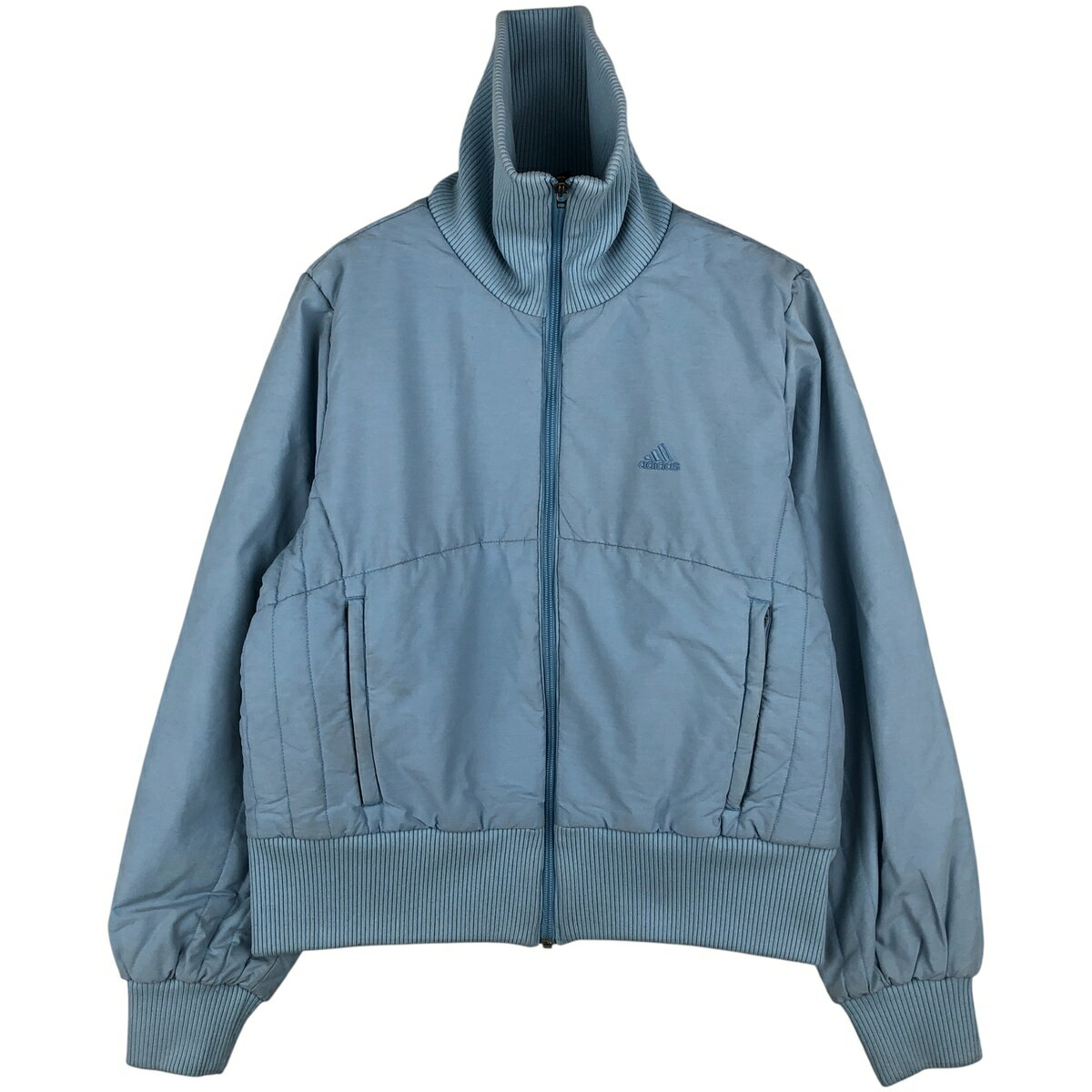 商品詳細 ブランド・adidas・アディダス・ 特徴・厚手・長袖・短丈 ショート丈・フルジップ・ハイネック・ モデル/形状・中綿ジャケット パファージャケット・ 素材・コットン:70%・ポリアミド:30%・ポリエステル(インサレーション):100%・ 色・ブルー系 水色・ 柄・無地・ロゴ刺繍・ 生産国・中国製・ 年代・00年代・ サイズ・表記サイズ:M・着丈:56.5cm・身幅:52.5cm・肩幅:39.5cm・袖丈:62cm・ コンディション・C・ カテゴリ・レディース・アウター・ジャケット・ダウン・中綿ジャケット・ 商品番号・eaa606100・ 取扱店・・ スタッフコメントadidas 中綿ジャケット パファージャケット / 商品番号 eaa606100 USEDですので使用感などございますが、まだまだご愛用していただけます。 古着という事をご理解の上ご注文よろしくお願いします。 【状態追記】 ●全体汚れ ●前、メインジップ・両腹部ポケットジップにジップトップ欠損※状態は当社独自の基準です。 表記サイズ着丈身幅肩幅袖丈 M(※着用感、表記サイズは目安です。)56.5cm52.5cm39.5cm62cm ※測定値の若干の誤差はご了承下さい。サイズガイドはこちら ブランドadidasアディダス 特徴厚手 / 長袖 / 短丈 ショート丈 / フルジップ / ハイネックモデル/形状中綿ジャケット パファージャケット素材コットン:70% / ポリアミド:30% / ポリエステル(インサレーション):100%色ブルー系 水色柄無地 / ロゴ刺繍生産国中国製年代00年代カテゴリダウン・中綿ジャケット商品番号eaa606100取扱店　　 アディダスの他の商品を見るダウン・中綿ジャケットの他の商品を見る