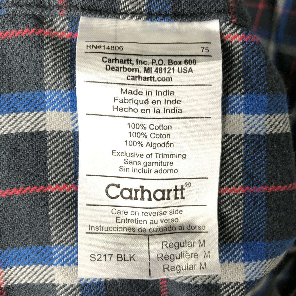 商品詳細 ブランド・Carhartt・カーハート・ 特徴・厚手・レギュラーカラー・長袖・ モデル/形状・長袖 フランネルチェックシャツ・ 素材・コットン:100%・ 色・ブラック系 黒色・マルチカラー・ 柄・チェック柄・ロゴ刺繍・ 生産国・インド製・ 年代 サイズ・メンズM・表記サイズ:M・着丈:83.5cm・身幅:56.5cm・肩幅:48cm・袖丈:63.5cm・ コンディション・C・ カテゴリ・メンズ・トップス・長袖シャツ・ネルシャツ・ 商品番号・eaa607916・ 取扱店・・ スタッフコメント写真と実物とでは色味が異なる恐れがございます。Carhartt 長袖 フランネルチェックシャツ / メンズM / 商品番号 eaa607916 USEDですので使用感などございますが、まだまだご愛用していただけます。 古着という事をご理解の上ご注文よろしくお願いします。 【状態追記】 ●全体に毛羽立ち※状態は当社独自の基準です。 着用感表記サイズ着丈身幅肩幅袖丈 メンズMM(※着用感、表記サイズは目安です。)83.5cm56.5cm48cm63.5cm ※測定値の若干の誤差はご了承下さい。サイズガイドはこちら ブランドCarharttカーハート 特徴厚手 / レギュラーカラー / 長袖モデル/形状長袖 フランネルチェックシャツ素材コットン:100%色ブラック系 黒色 / マルチカラー柄チェック柄 / ロゴ刺繍生産国インド製年代-カテゴリネルシャツ商品番号eaa607916取扱店　　 写真と実物とでは色味が異なる恐れがございます。カーハートの他の商品を見るネルシャツの他の商品を見る