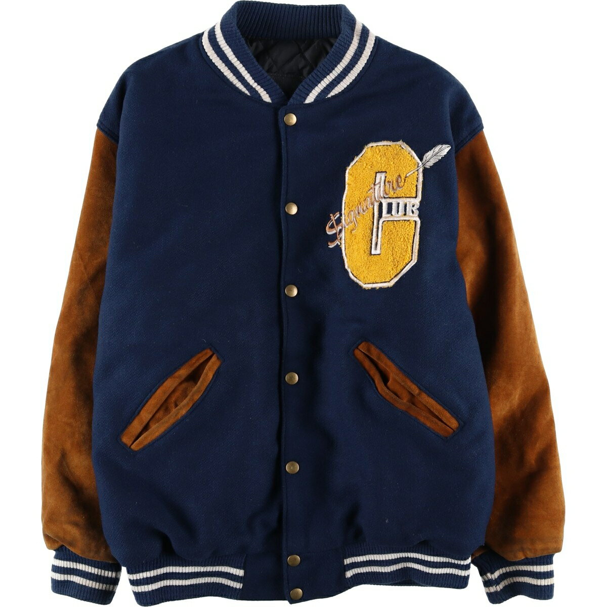 商品詳細 ブランド・HEAVY DUTY・ 特徴・スナップボタン・長袖・ヴィンテージ・中綿入り・キルティングライナー・ モデル/形状・袖革ウールボタンスタジャン バーシティジャケット・ 素材・ウール:80%・ナイロン:20%・ポリエステル(インサレーション):100%・本革レザー(袖)・ 色・ネイビー系 紺色・ブラウン系 茶色・ 柄・刺繍・ 生産国・USA製・ 年代・90年代・ サイズ・メンズM・表記サイズ:M・着丈:66.5cm・身幅:59cm・肩幅:52.5cm・袖丈:57cm・ コンディション・C・ カテゴリ・メンズ・アウター・ジャケット・スタジャン・ 商品番号・eaa612527・ 取扱店・・ スタッフコメントHEAVY DUTY 袖革ウールボタンスタジャン バーシティジャケット / メンズM / 商品番号 eaa612527 USEDですので使用感などございますが、まだまだご愛用していただけます。 古着という事をご理解の上ご注文よろしくお願いします。 【状態追記】 ●前、左右襟ぐり・左右腹部ポケット口・左右腕・左右袖に汚れ・シミ ●後、右襟ぐり・左腕・左右袖にシミ・汚れ※状態は当社独自の基準です。 着用感表記サイズ着丈身幅肩幅袖丈 メンズMM(※着用感、表記サイズは目安です。)66.5cm59cm52.5cm57cm ※測定値の若干の誤差はご了承下さい。サイズガイドはこちら ブランドHEAVY DUTY 特徴スナップボタン / 長袖 / ヴィンテージ / 中綿入り / キルティングライナーモデル/形状袖革ウールボタンスタジャン バーシティジャケット素材ウール:80% / ナイロン:20% / ポリエステル(インサレーション):100% / 本革レザー(袖)色ネイビー系 紺色 / ブラウン系 茶色柄刺繍生産国USA製年代90年代カテゴリスタジャン商品番号eaa612527取扱店　　 HEAVY DUTYの他の商品を見るスタジャンの他の商品を見る