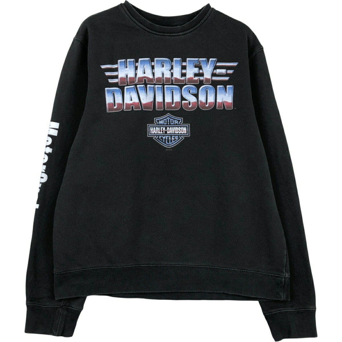商品詳細 ブランド・Harley-Davidson・ハーレーダビッドソン・ 特徴・クルーネック(丸首)・長袖・両面プリント・袖プリント・ モデル/形状・アドバタイジング スウェットシャツ トレーナー・ 素材・コットン:80%・ポリエステル:20%・ 色・ブラック系 黒色・ 柄・プリント・ 生産国・中国製・ 年代 サイズ・表記サイズ:M・着丈:61.5cm・身幅:52cm・肩幅:45cm・袖丈:62cm・ コンディション・C・ カテゴリ・メンズ・トップス・スウェット・トレーナー・ 商品番号・eaa615741・ 取扱店・ネットショップ・ スタッフコメントHarley-Davidson アドバタイジング スウェットシャツ トレーナー / 商品番号 eaa615741 USEDですので使用感などございますが、まだまだご愛用していただけます。 古着という事をご理解の上ご注文よろしくお願いします。 【状態追記】 ●全体、毛羽立ち※状態は当社独自の基準です。 着用感表記サイズ着丈身幅肩幅袖丈 メンズMM(※着用感、表記サイズは目安です。)61.5cm52cm45cm62cm ※測定値の若干の誤差はご了承下さい。サイズガイドはこちら ブランドHarley-Davidsonハーレーダビッドソン 特徴クルーネック(丸首) / 長袖 / 両面プリント / 袖プリント モデル/形状アドバタイジング スウェットシャツ トレーナー 素材コットン:80% / ポリエステル:20% 色ブラック系 黒色 柄プリント 生産国中国製 年代- カテゴリトレーナー 商品番号eaa615741 取扱店ネットショップ 　　 ハーレーダビッドソンの他の商品を見るトレーナーの他の商品を見る