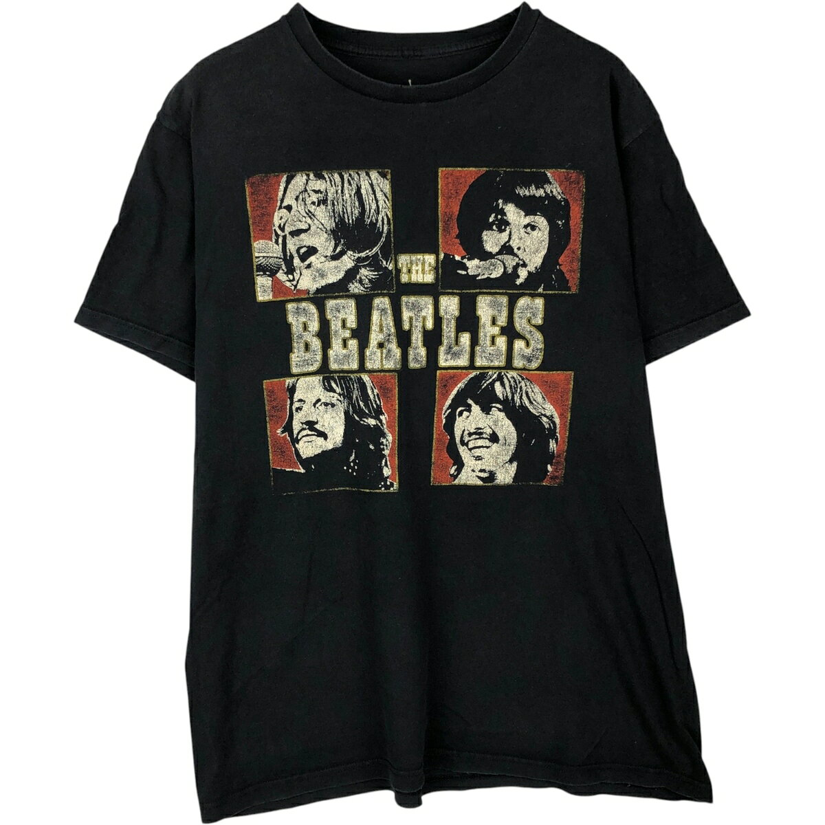 商品詳細 ブランド・UNKNOWN・ 特徴・クルーネック(丸首)・半袖・ロック・ モデル/形状・THE BEATLES ビートルズ・バンドTシャツ バンT・ 素材・コットン:100%・ 色・ブラック系 黒色・ 柄・プリント・ 生産国・メキシコ製・ 年代 サイズ・メンズL・表記サイズ:L ・着丈:69.5cm・身幅:54cm・肩幅:47cm・袖丈:19.5cm・ コンディション・C・ カテゴリ・メンズ・トップス・Tシャツ・バンドTシャツ・ 商品番号・eaa618373・ 取扱店・・ スタッフコメントTHE BEATLES ビートルズ バンドTシャツ バンT / メンズL / 商品番号 eaa618373 USEDですので使用感などございますが、まだまだご愛用していただけます。 古着という事をご理解の上ご注文よろしくお願いします。 【状態追記】 ●全体的に毛羽立ち ●前、首元に穴※状態は当社独自の基準です。 着用感表記サイズ着丈身幅肩幅袖丈 メンズLL (※着用感、表記サイズは目安です。)69.5cm54cm47cm19.5cm ※測定値の若干の誤差はご了承下さい。サイズガイドはこちら ブランドUNKNOWN 特徴クルーネック(丸首) / 半袖 / ロックモデル/形状THE BEATLES ビートルズ / バンドTシャツ バンT素材コットン:100%色ブラック系 黒色柄プリント生産国メキシコ製年代-カテゴリバンドTシャツ商品番号eaa618373取扱店　　 バンドTシャツの他の商品を見る