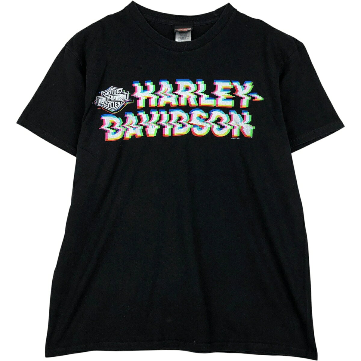 商品詳細 ブランド・Harley-Davidson・ハーレーダビッドソン・ 特徴・クルーネック(丸首)・半袖・両面プリント・ モデル/形状・モーターサイクル バイクTシャツ・ 素材・コットン:100%・ 色・ブラック系 黒色・ 柄・プリント・ 生産国・ニカラグア製・ 年代 サイズ・メンズL・表記サイズ:L・着丈:69cm・身幅:57cm・肩幅:52.5cm・袖丈:19.5cm・ コンディション・C・ カテゴリ・メンズ・トップス・Tシャツ・モーターサイクル・バイクTシャツ・ 商品番号・eaa621549・ 取扱店・・ スタッフコメントHarley-Davidson モーターサイクル バイクTシャツ / メンズL / 商品番号 eaa621549 USEDですので使用感などございますが、まだまだご愛用していただけます。 古着という事をご理解の上ご注文よろしくお願いします。 【状態追記】 ●前、左胸に汚れ ●後、腰に汚れ※状態は当社独自の基準です。 着用感表記サイズ着丈身幅肩幅袖丈 メンズLL(※着用感、表記サイズは目安です。)69cm57cm52.5cm19.5cm ※測定値の若干の誤差はご了承下さい。サイズガイドはこちら ブランドHarley-Davidsonハーレーダビッドソン 特徴クルーネック(丸首) / 半袖 / 両面プリントモデル/形状モーターサイクル バイクTシャツ素材コットン:100%色ブラック系 黒色柄プリント生産国ニカラグア製年代-カテゴリモーターサイクル・バイクTシャツ商品番号eaa621549取扱店　　 ハーレーダビッドソンの他の商品を見るモーターサイクル・バイクTシャツの他の商品を見る