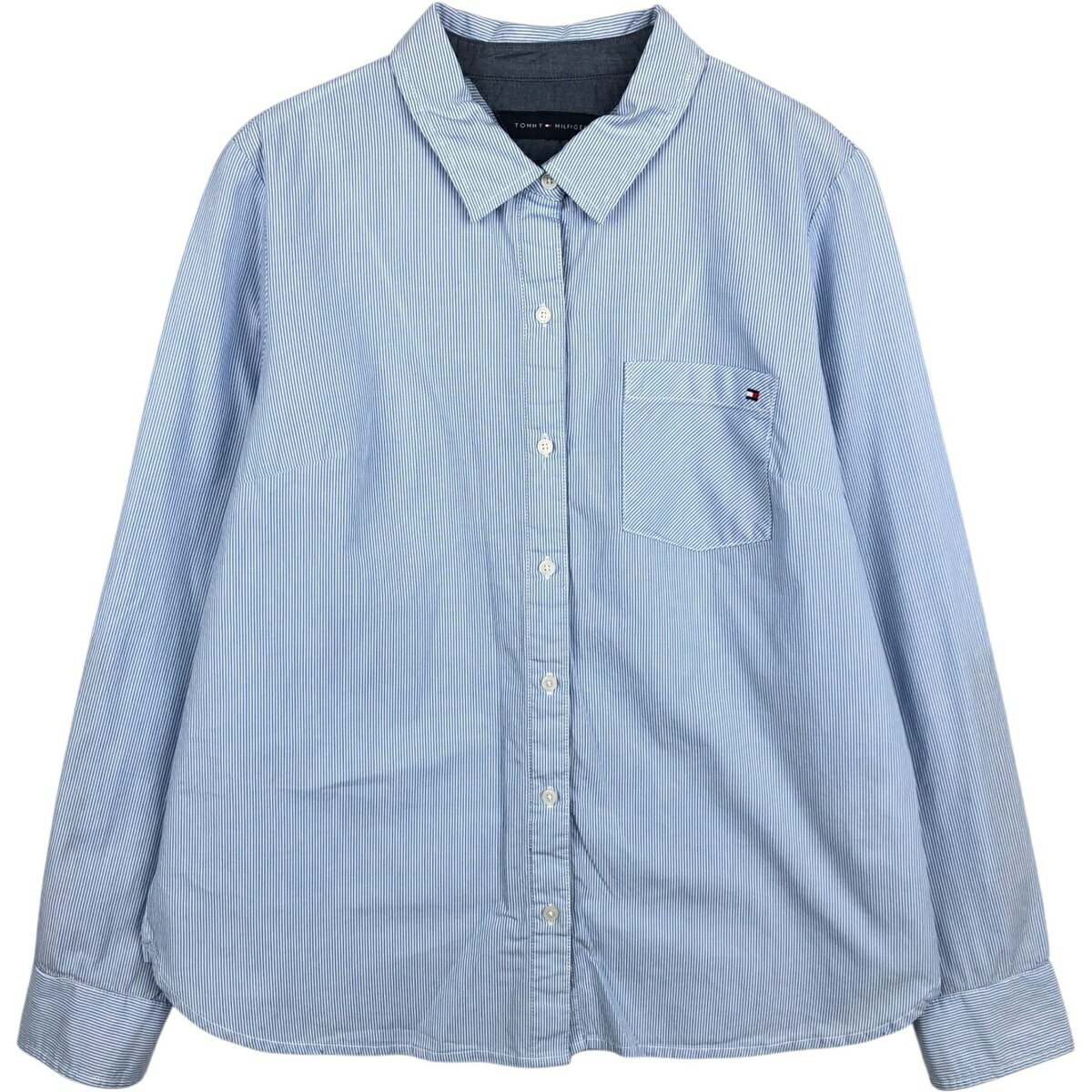 商品詳細 ブランド・TOMMY HILFIGER・トミーヒルフィガー・ 特徴・薄手・長袖・レギュラーカラー・ モデル/形状・長袖 コットンストライプシャツ・ 素材・コットン:100%・ 色・ブルー系 水色・ホワイト系 白色・ 柄・ストライプ柄・ 生産国・不明・ 年代 サイズ・レディースM・表記サイズ:不明・着丈:65cm・身幅:50cm・肩幅:40cm・袖丈:62cm・ コンディション・B・ カテゴリ・レディース・トップス・長袖シャツ・ストライプシャツ・ 商品番号・eaa650429・ 取扱店・・ スタッフコメント未記載の為、サイズ・生産国不明です。TOMMY HILFIGER 長袖 コットンストライプシャツ / レディースM / 商品番号 eaa650429 USEDですので使用感などございますが、まだまだご愛用していただけます。 古着という事をご理解の上ご注文よろしくお願いします。※状態は当社独自の基準です。 着用感表記サイズ着丈身幅肩幅袖丈 レディースM不明(サイズ表記不明ですが、計測値によりレディースM相当です。)65cm50cm40cm62cm ※測定値の若干の誤差はご了承下さい。サイズガイドはこちら ブランドTOMMY HILFIGERトミーヒルフィガー 特徴薄手 / 長袖 / レギュラーカラーモデル/形状長袖 コットンストライプシャツ素材コットン:100%色ブルー系 水色 / ホワイト系 白色柄ストライプ柄生産国不明年代-カテゴリストライプシャツ商品番号eaa650429取扱店　　 未記載の為、サイズ・生産国不明です。トミーヒルフィガーの他の商品を見るストライプシャツの他の商品を見る