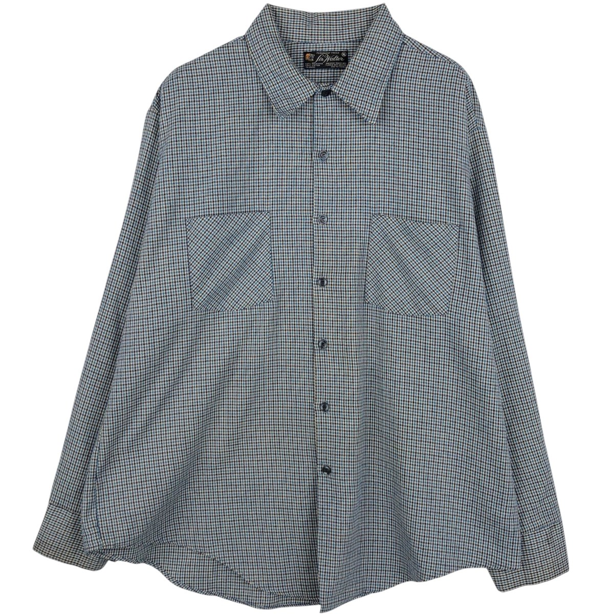 商品詳細 ブランド・Sir Walter・ 特徴・厚手・長袖・レギュラーカラー・襟芯入り・ モデル/形状・長袖 フランネルチェックシャツ・ 素材・ポリエステル:50%・コットン:50%・ 色・ブルー系 水色・ネイビー系 紺色・ホワイト系 白色・ 柄・チェック柄・ 生産国・不明・ 年代 サイズ・メンズXL・表記サイズ:XL・着丈:77cm・身幅:65.5cm・肩幅:52cm・袖丈:61.5cm・ コンディション・C・ カテゴリ・メンズ・トップス・長袖シャツ・ネルシャツ・ 商品番号・eaa650546・ 取扱店・・ スタッフコメントSir Walter 長袖 フランネルチェックシャツ / メンズXL / 商品番号 eaa650546 USEDですので使用感などございますが、まだまだご愛用していただけます。 古着という事をご理解の上ご注文よろしくお願いします。 【状態追記】 ●全体、毛玉、毛羽立ちあり ●前、右袖先に汚れ 右襟芯にダメージ※状態は当社独自の基準です。 着用感表記サイズ着丈身幅肩幅袖丈 メンズXLXL(※着用感、表記サイズは目安です。)77cm65.5cm52cm61.5cm ※測定値の若干の誤差はご了承下さい。サイズガイドはこちら ブランドSir Walter 特徴厚手 / 長袖 / レギュラーカラー / 襟芯入りモデル/形状長袖 フランネルチェックシャツ素材ポリエステル:50% / コットン:50%色ブルー系 水色 / ネイビー系 紺色 / ホワイト系 白色柄チェック柄生産国不明年代-カテゴリネルシャツ商品番号eaa650546取扱店　　 Sir Walterの他の商品を見るネルシャツの他の商品を見る