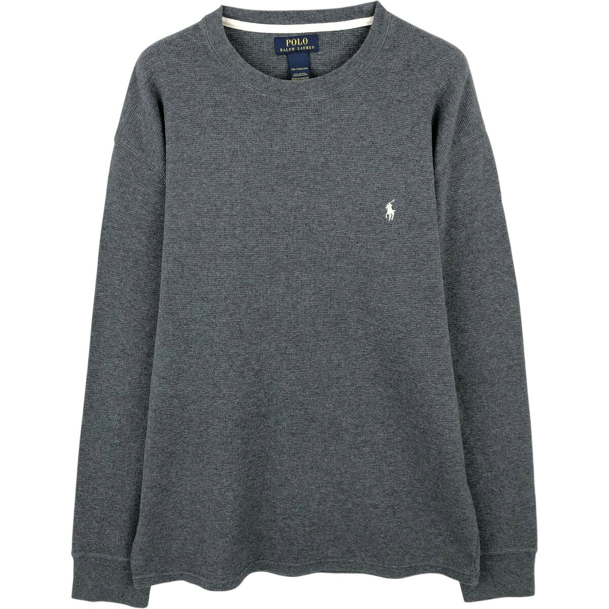 商品詳細 ブランド・Ralph Lauren・ラルフローレン・ 特徴・クルーネック(丸首)・長袖・ モデル/形状・POLO RALPH LAUREN ・サーマルロンT ワッフル・ 素材・コットン:100%・ 色・チャコール・ 柄・無地・ロゴ刺繍・ 生産国・カンボジア製・ 年代 サイズ・メンズXXL・表記サイズ:2XL・着丈:72cm・身幅:56.5cm・肩幅:51cm・袖丈:61cm・ コンディション・B・ カテゴリ・メンズ・トップス・Tシャツ・長袖Tシャツ・ 商品番号・eaa662129・ 取扱店・・ スタッフコメントRalph Lauren POLO RALPH LAUREN サーマルロンT ワッフル / メンズXXL / 商品番号 eaa662129 USEDですので使用感などございますが、まだまだご愛用していただけます。 古着という事をご理解の上ご注文よろしくお願いします。※状態は当社独自の基準です。 着用感表記サイズ着丈身幅肩幅袖丈 メンズXXL2XL(サイズ表記2XLですが、計測値&着用感でメンズXXL相当です)72cm56.5cm51cm61cm ※測定値の若干の誤差はご了承下さい。サイズガイドはこちら ブランドRalph Laurenラルフローレン 特徴クルーネック(丸首) / 長袖モデル/形状POLO RALPH LAUREN / サーマルロンT ワッフル素材コットン:100%色チャコール柄無地 / ロゴ刺繍生産国カンボジア製年代-カテゴリ長袖Tシャツ商品番号eaa662129取扱店　　 ラルフローレンの他の商品を見る長袖Tシャツの他の商品を見る