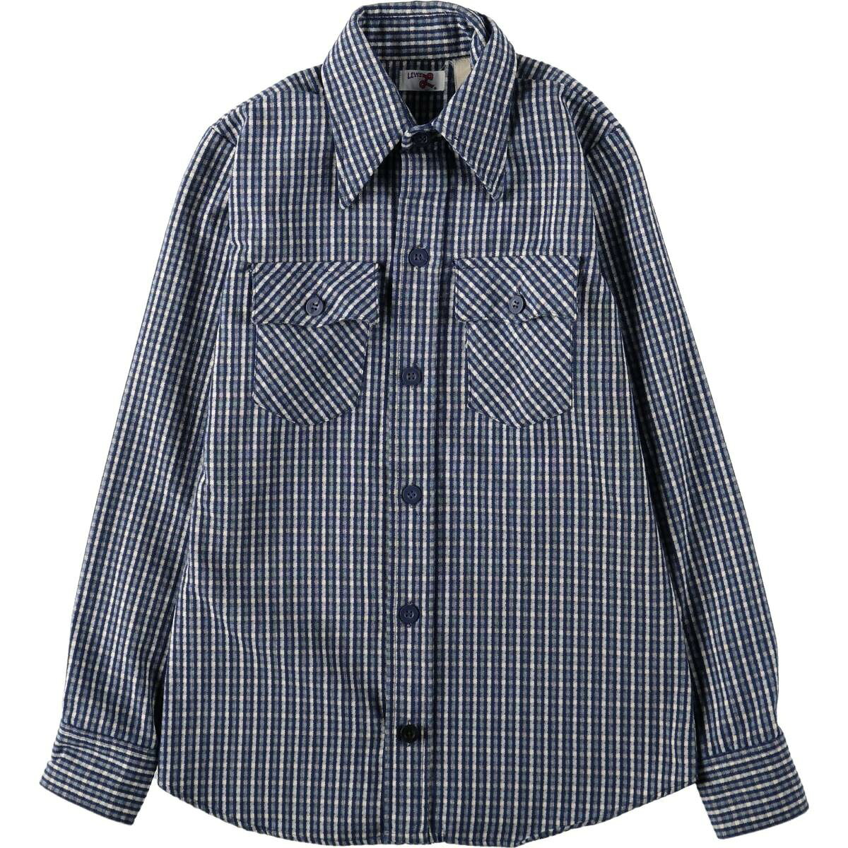 商品詳細 ブランド・Levi's・リーバイス・ 特徴・薄手・長袖・レギュラーカラー・ヴィンテージ・襟芯入り・ モデル/形状・長袖 チェックシャツ・ 素材・不明・ 色・ネイビー系 紺色・ブルー系 青色・ホワイト系 白色・ 柄・チェック柄・ 生産国・不明・ 年代・70年代・ サイズ・レディースS・表記サイズ:不明・着丈:65.5cm・身幅:45.5cm・肩幅:37.5cm・袖丈:58.5cm・ コンディション・C・ カテゴリ・レディース・トップス・長袖シャツ・コットン・チェックシャツ・ 商品番号・eaa665657・ 取扱店・・ スタッフコメント品質タグ擦れの為、詳細不明です。Levi's 長袖 チェックシャツ / レディースS / 商品番号 eaa665657 USEDですので使用感などございますが、まだまだご愛用していただけます。 古着という事をご理解の上ご注文よろしくお願いします。 【状態追記】 ●前、第6ボタンにリペア跡 ●後、両腕に汚れ　両袖先ボタン交換済み※状態は当社独自の基準です。 着用感表記サイズ着丈身幅肩幅袖丈 レディースS不明(サイズ表記不明ですが、計測値によりレディースS相当です。)65.5cm45.5cm37.5cm58.5cm ※測定値の若干の誤差はご了承下さい。サイズガイドはこちら ブランドLevi'sリーバイス 特徴薄手 / 長袖 / レギュラーカラー / ヴィンテージ / 襟芯入りモデル/形状長袖 チェックシャツ素材不明色ネイビー系 紺色 / ブルー系 青色 / ホワイト系 白色柄チェック柄生産国不明年代70年代カテゴリコットン・チェックシャツ商品番号eaa665657取扱店　　 品質タグ擦れの為、詳細不明です。リーバイスの他の商品を見るコットン・チェックシャツの他の商品を見る