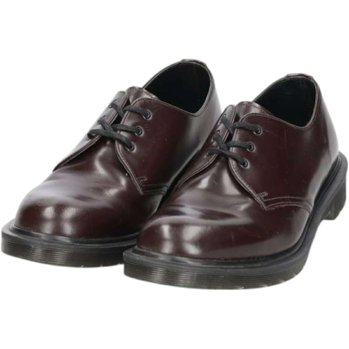商品詳細 ブランド・Dr.Martens・ドクターマーチン・ 特徴 モデル/形状・3ホールシューズ・ 素材・本革レザー・ 色・レッド系 赤茶色・ 柄・無地・ 生産国・英国製・ 年代 サイズ・メンズ25.0cm・表記サイズ:6・ヒール高さ:3cm・アウトソール:29cm・アウトソール最大幅:11cm・ コンディション・C・ カテゴリ・シューズ・ブーツ・レースアップブーツ・ 商品番号・saa016092・ 取扱店・・ スタッフコメントDr.Martens 3ホールシューズ / メンズ25.0cm / 商品番号 saa016092 USEDですのでキズやシミ、履きじわ、アウトソールの減り、薄汚れ等がございますがご使用頂く上で問題ないと判断した物については写真や記載を省略しております。その商品の持つ雰囲気や味として、古着という事をご理解頂いた上でご注文お願い致します。 【状態追記】 ●右足内側部、アッパーに擦れ ●右足外側部 左足外側部アッパーに擦れ 右足外側部アッパーに破れ※状態は当社独自の基準です。 着用感表記サイズヒール高さアウトソールアウトソール最大幅 メンズ25.0cm6(※甲の高さや横幅には個人差がありますので着用感は目安となっております。)3cm29cm11cm ※測定値の若干の誤差はご了承下さい。サイズガイドはこちら ブランドDr.Martensドクターマーチン 特徴-モデル/形状3ホールシューズ素材本革レザー色レッド系 赤茶色柄無地生産国英国製年代-カテゴリレースアップブーツ商品番号saa016092取扱店　　 ドクターマーチンの他の商品を見るレースアップブーツの他の商品を見る