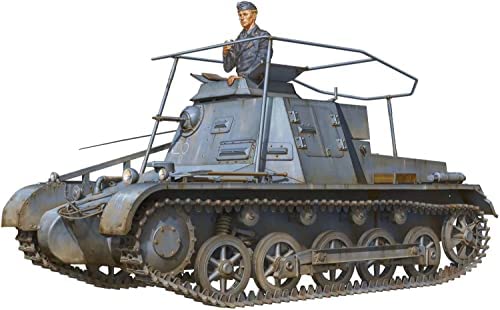 タコム 1/16 ドイツ軍 1号指揮戦車 Sd.Kfz.265 3 in 1 プラモデル TKO1017【沖縄県へ発送不可です】