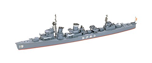メーカー名 タミヤ　TAMIYA 商品説明 ガダルカナル島増援作戦に10回参加、その他バタビア沖海戦やミッドウェー作戦、第三次ソロモン海戦などに出撃し、昭和19年9月に米潜水艦の雷撃により撃沈されるまで太平洋せましと力闘を続けた駆逐艦、敷波のプラスチックモデル組み立てキットです。革新の駆逐艦と呼ばれた特型駆逐艦のII型2番艦として登場した敷波を、対空兵装強化後のスタイルで再現しました。煙突や探照灯、アンテナなど細部もシャープな仕上がり。同型艦綾波のパーツを利用し、昭和4年の竣工時の姿に改造してみるのも面白いでしょう。完成時の全長157mm。【製品仕様について】 ご購入の参考までに商品の紹介文を下記に記載させていただいておりますが、 製品仕様全てを記載するものではありませんので、製品仕様詳細等につきましては メーカーサイト等で事前にご確認ください。