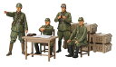 1/35 ミリタリーミニチュアシリーズ No.341 日本陸軍将校セット 35341【沖縄県へ発送不可です】