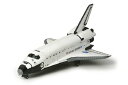 メーカー名 タミヤ　TAMIYA 商品説明 2011年7月の最終フライトを飾ったアトランティスと、スペースシャトル計画の初期のフライト時の機体を選択して組み立て可能。貨物室には脱着式のスペースラブ（宇宙実験室）と多目的補給モジュール（ラファエロ）が搭載可能。国際宇宙ステーションとのドッキングシステムやセンサー付検査室延長ブームなどもパーツ化。【製品仕様について】 ご購入の参考までに商品の紹介文を下記に記載させていただいておりますが、 製品仕様全てを記載するものではありませんので、製品仕様詳細等につきましては メーカーサイト等で事前にご確認ください。