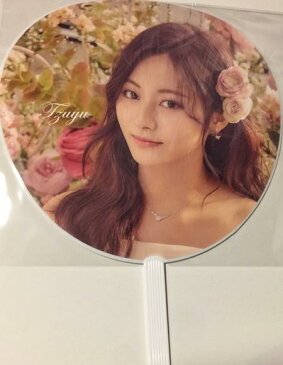 【新品】TWICE・2018・【公式うちわ】・TZUYU（ツウィ）・ TWICE 2ND TOUR 'TWICELAND ZONE 2 : Fantasy Park' IN JAPAN 大阪城ホール・最新コンサート会場販売・・