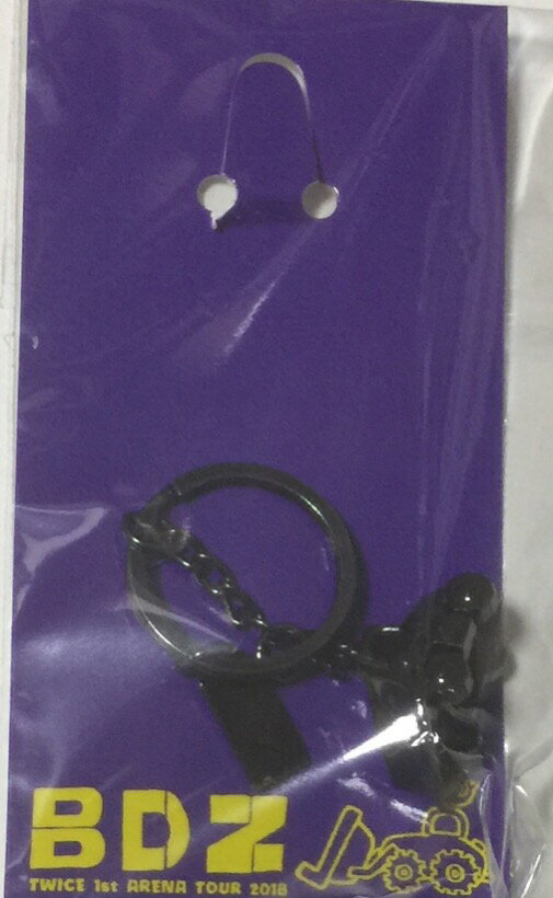 【新品】TWICE・・【キーホルダー】・・TWICE 1st ARENA TOUR 2018 "BDZ" ・・最新コンサート会場販売・・