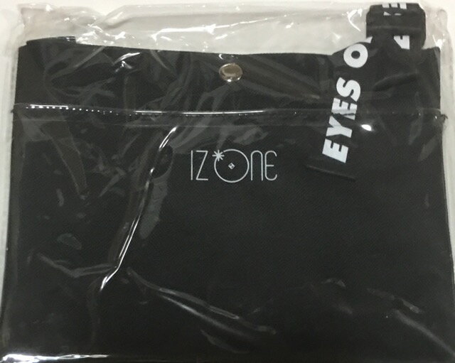 【新品】 IZ*ONE （アイズワン） 2019 ・【テープロゴ ショルダーバッグ】・1st Concert 「EYES ON ME」 IN JAPAN・最新コンサート会場販売・