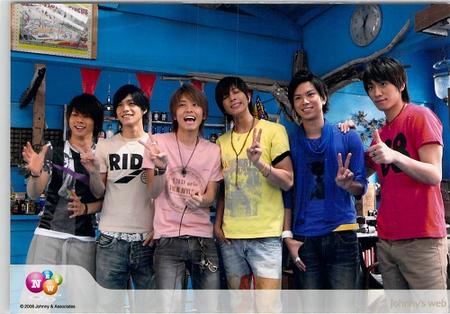 【中古】 NEWS・【公式写真】・集合・2008 NEWS・ジャニーズweb （mk）