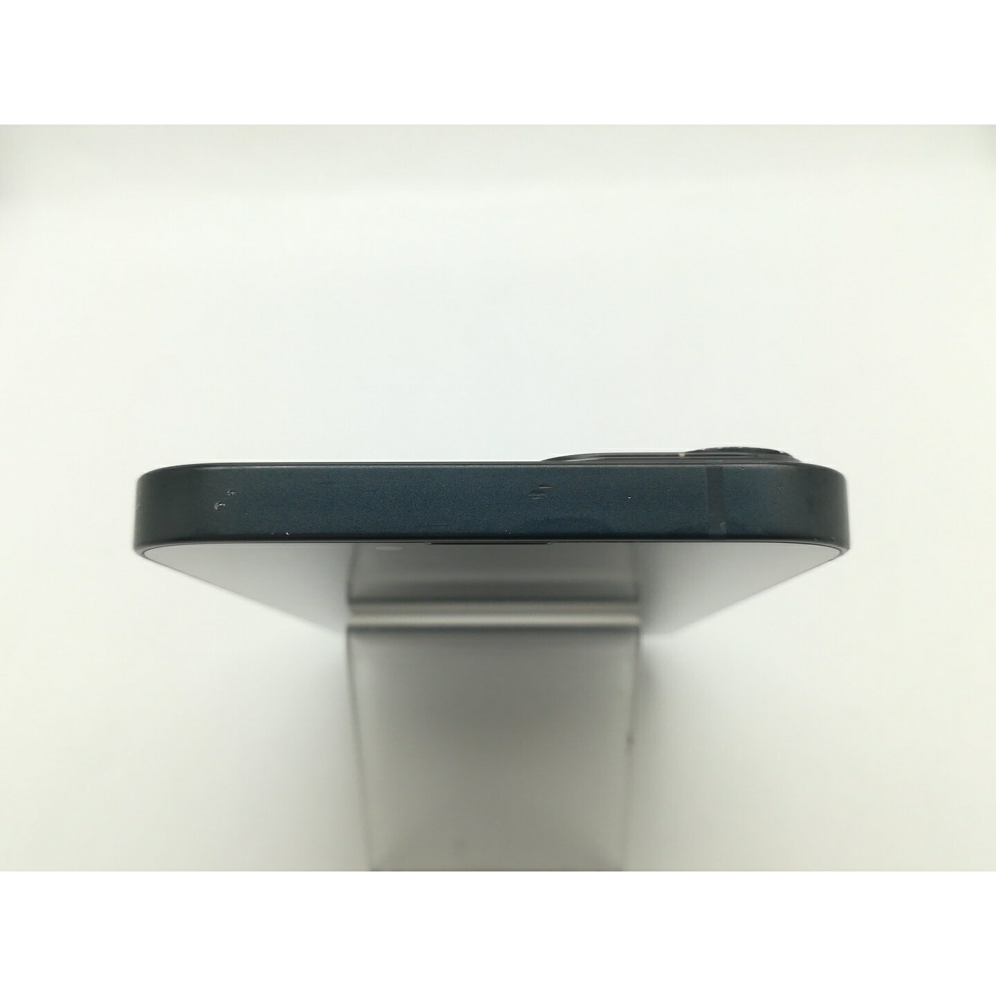 【中古】Apple SoftBank 【SIMフリー】 iPhone 13 128GB ミッドナイト MLNC3J/A【大阪本店】保証期間1ヶ月【ランクC】