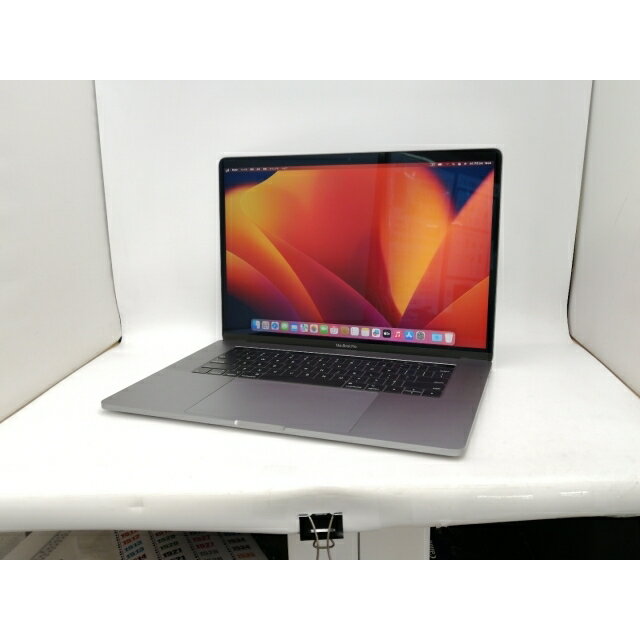 【中古】Apple MacBook Pro 15インチ CTO (Mid 2018) スペースグレイ Core i9(2.9G)/32G/1T(SSD)/Radeon Pro 560X【新宿2】保証期間1ヶ月【ランクB】