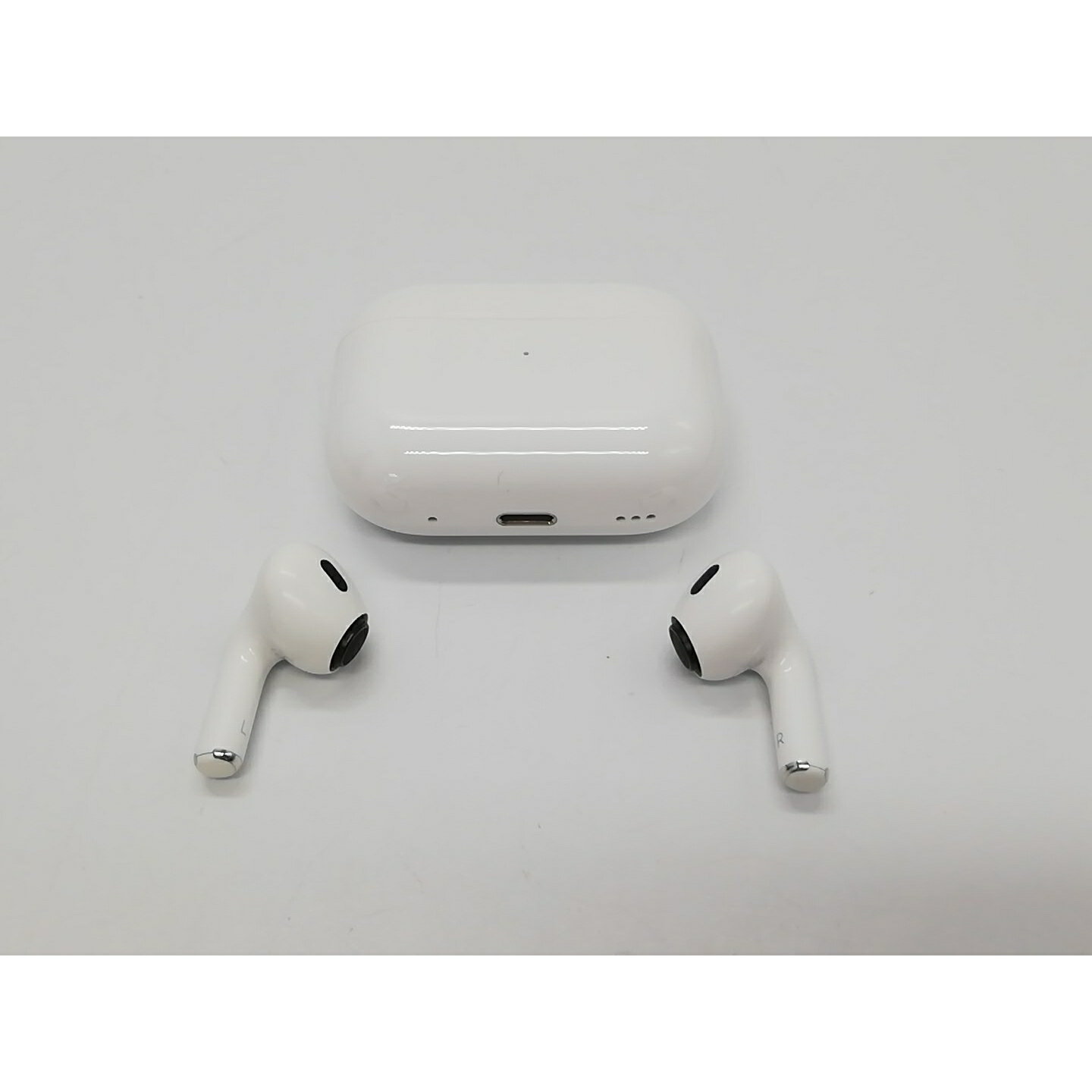 【中古】Apple AirPods Pro 第2世代(2022/Lightning) MQD83J/A【大宮東口】保証期間1週間