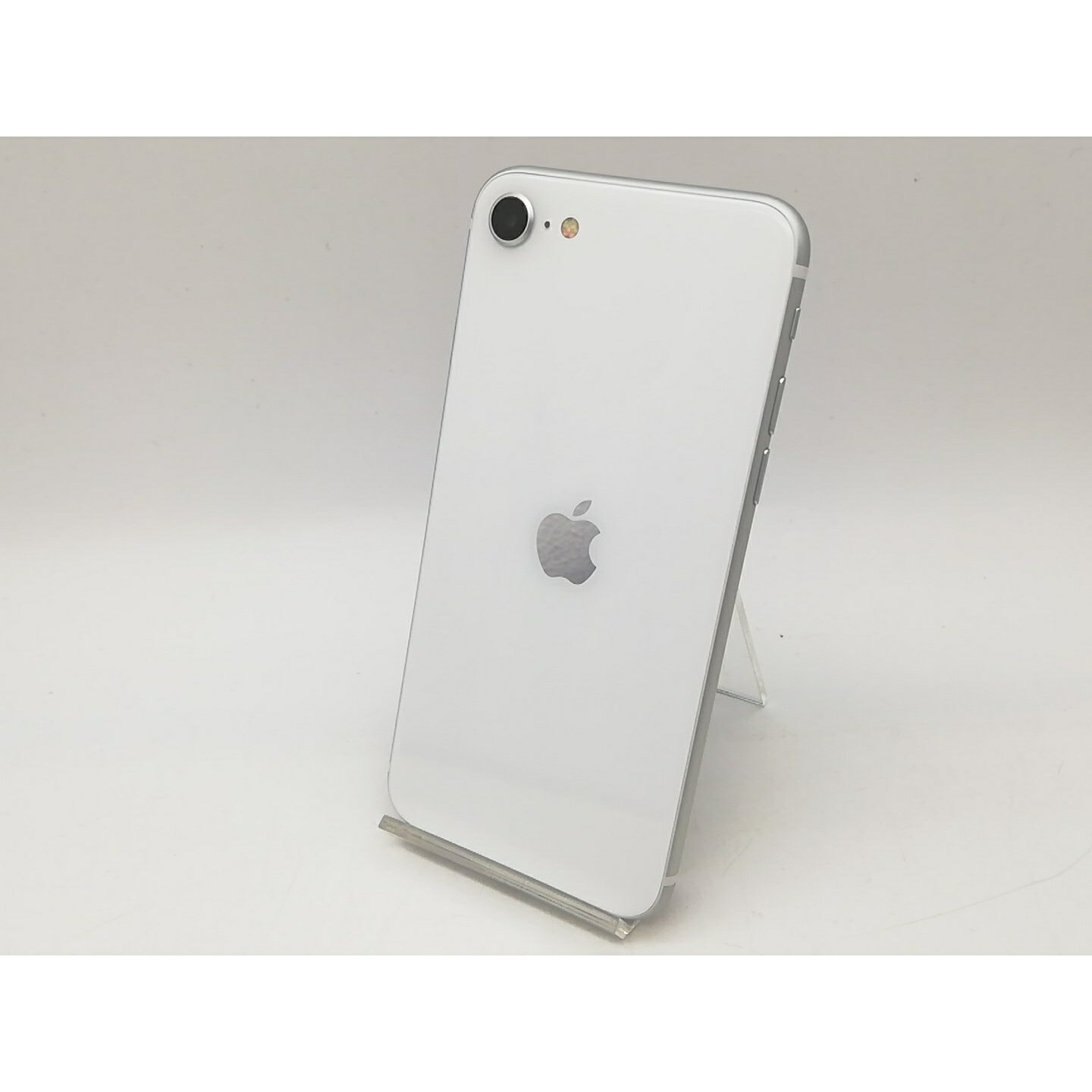 【中古】Apple au 【SIMロック解除済み】 iPhone SE(第2世代) 64GB ホワイト MHGQ3J/A(後期型番)【大宮東口】保証期間1ヶ月【ランクB】