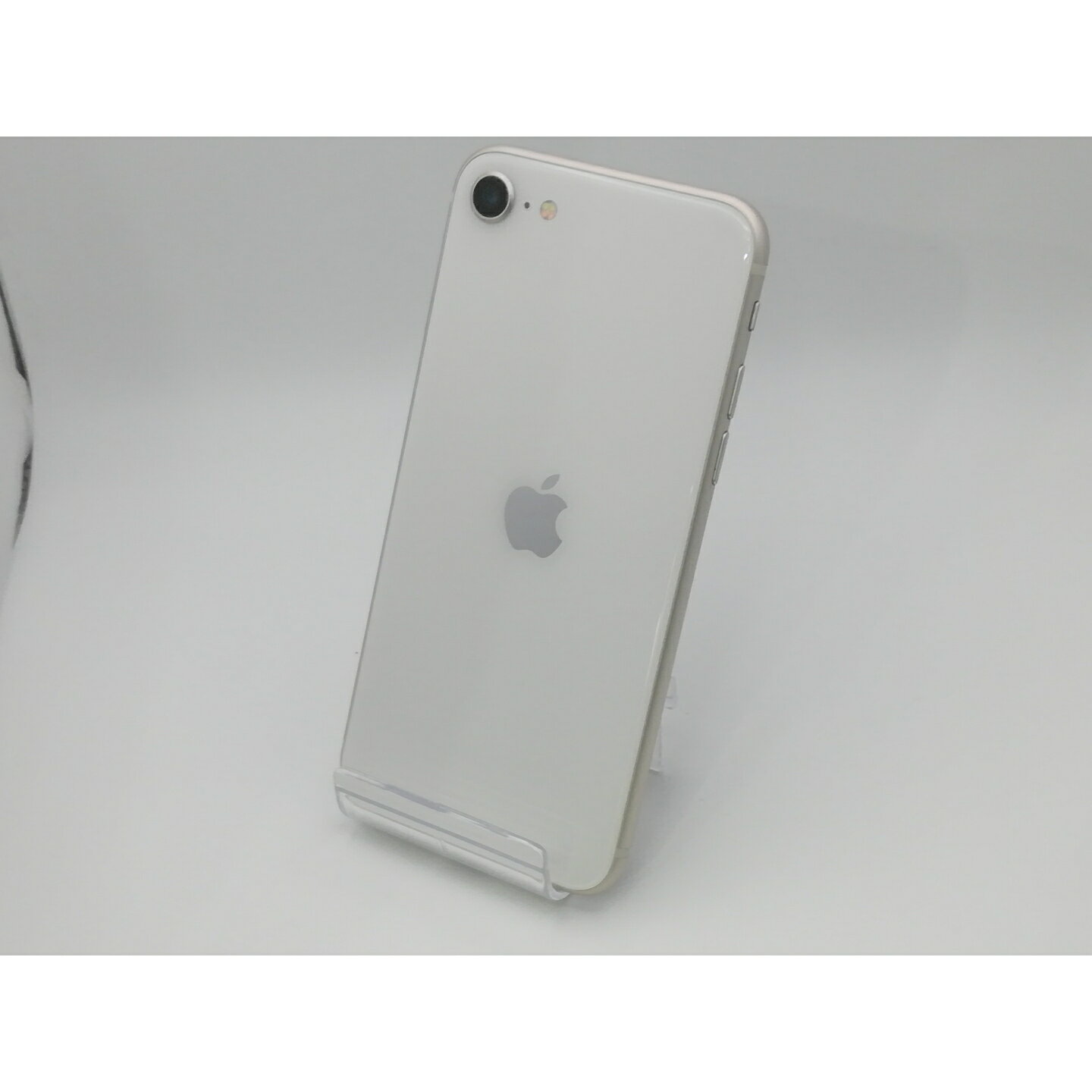 【中古】Apple 国内版 【SIMフリー】 iPhone SE(第3世代) 256GB スターライト MMYK3J/A【新橋烏森通り】保証期間1ヶ月【ランクC】