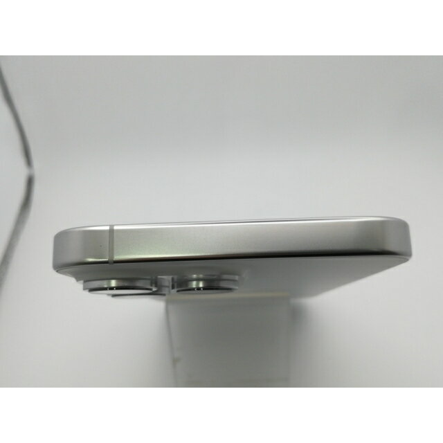 【中古】Apple 国内版 【SIMフリー】 iPhone 16 Pro Max 256GB ホワイトチタニウム MYWH3J/A【新橋烏森通り】保証期間1ヶ月【ランクA】