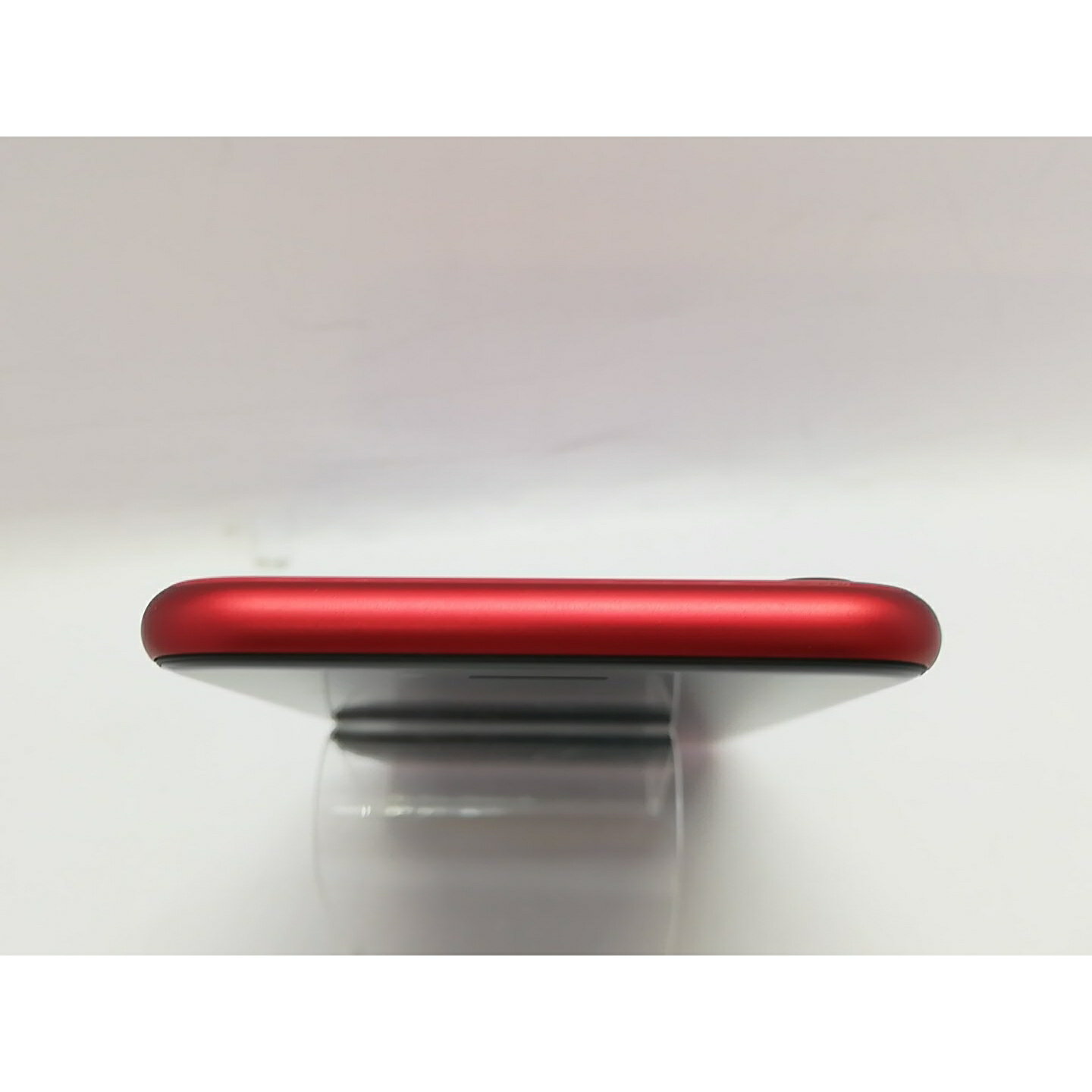 【中古】Apple docomo 【SIMロック解除済み】 iPhone SE（第2世代） 128GB (PRODUCT)RED MHGV3J/A（後期型番）【立川フロム中武】保証期間1ヶ月【ランクB】