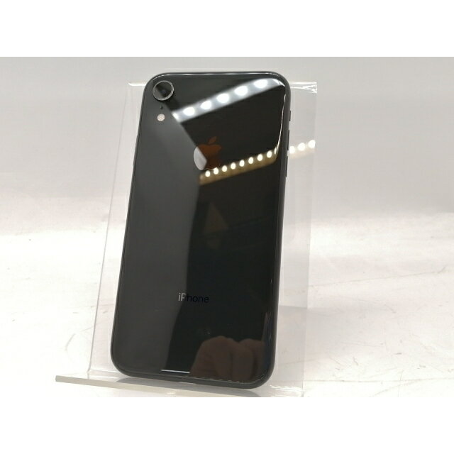 【中古】Apple docomo 【SIMロック解除済み】 iPhone XR 64GB ブラック MT002J/A【新宿東口】保証期間1ヶ月【ランクB】