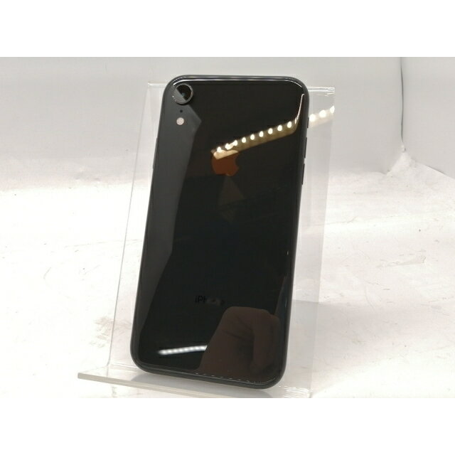 【中古】Apple docomo 【SIMロック解除済み】 iPhone XR 64GB ブラック MT002J/A【新宿東口】保証期間1ヶ月【ランクB】