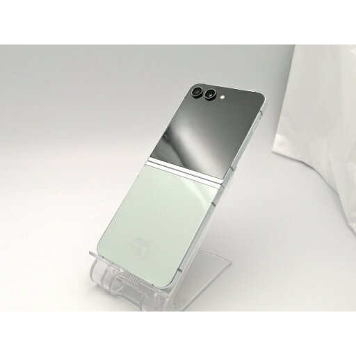 【中古】SAMSUNG 海外版 【SIMフリー】 Galaxy Z Flip5 8GB 256GB nanoSIM+eSIM【ECセンター】保証期間1ヶ月【ランクB】 【中古】SAMSUNG 海外版 【SIMフリー】 Galaxy Z Flip5 8GB 256GB nanoSIM+eSIM【ECセンター】保証期間1ヶ月【ランクB】