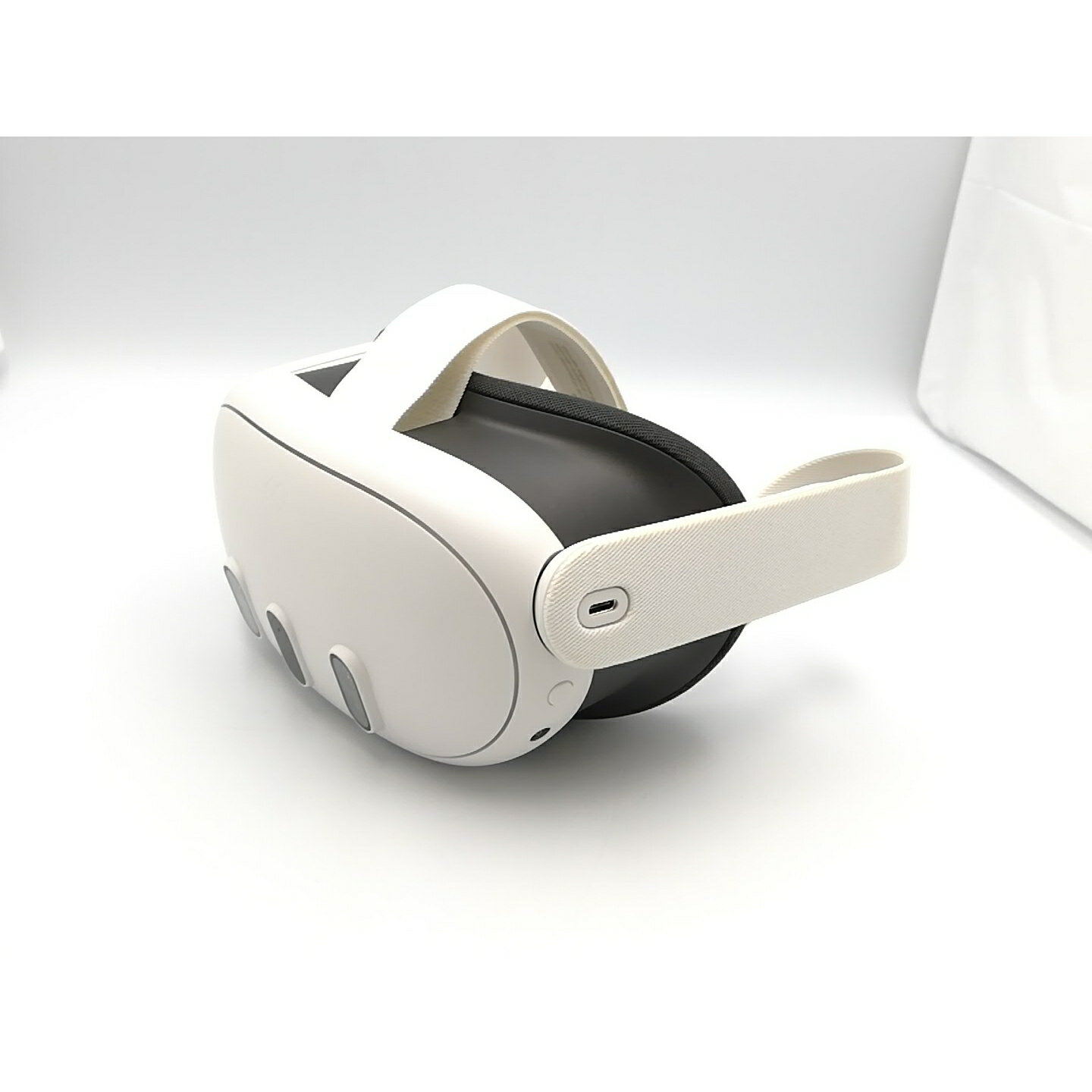 【中古】Meta Meta Quest 3 128GB 899-00591-01【ECセンター】保証期間1ヶ月【ランクB】