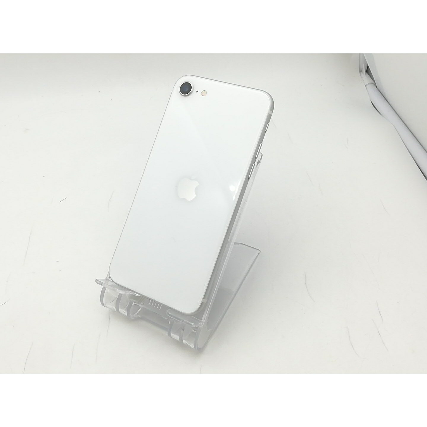 Apple au  iPhone SE（第2世代） 64GB ホワイト MHGQ3J/A（後期型番）保証期間1ヶ月