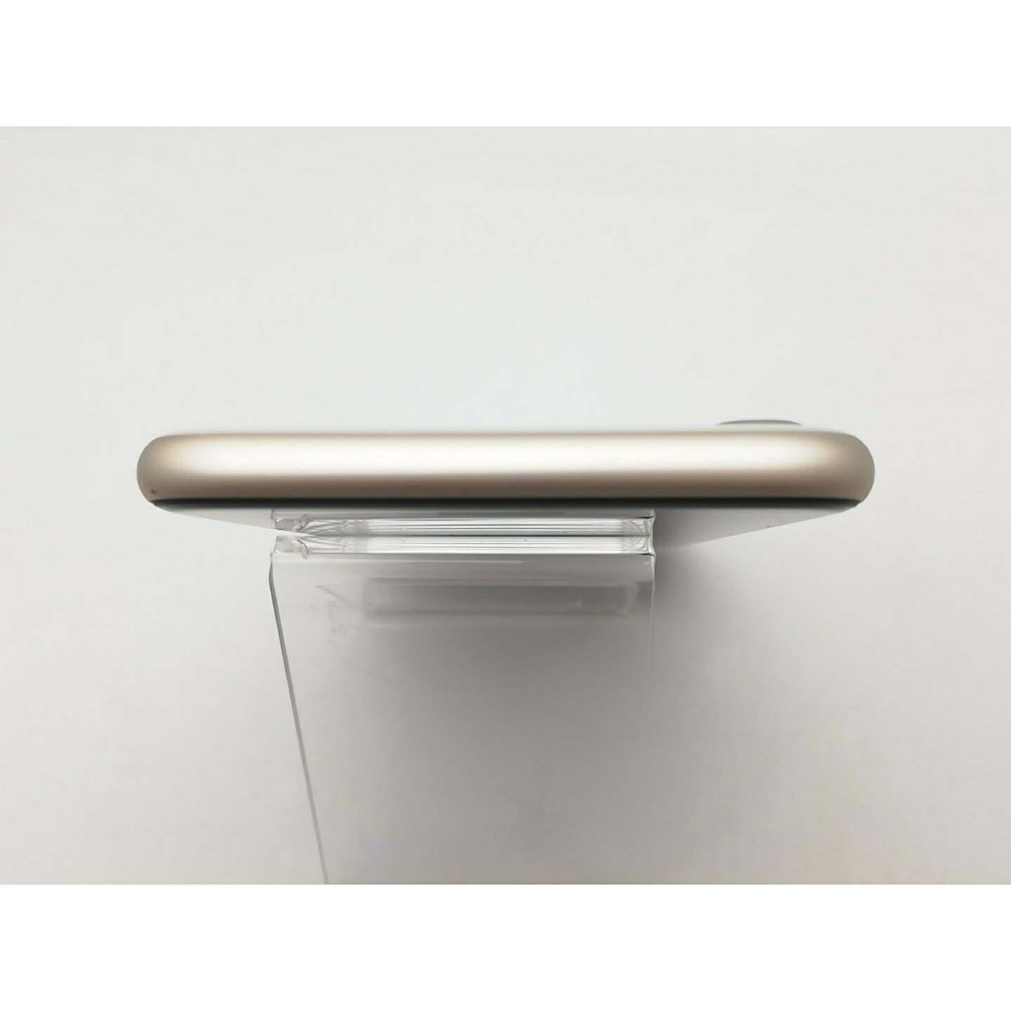 【中古】Apple 国内版 【SIMフリー】 iPhone SE（第3世代） 64GB スターライト MMYD3J/A【鹿児島中町】保証期間1ヶ月【ランクC】