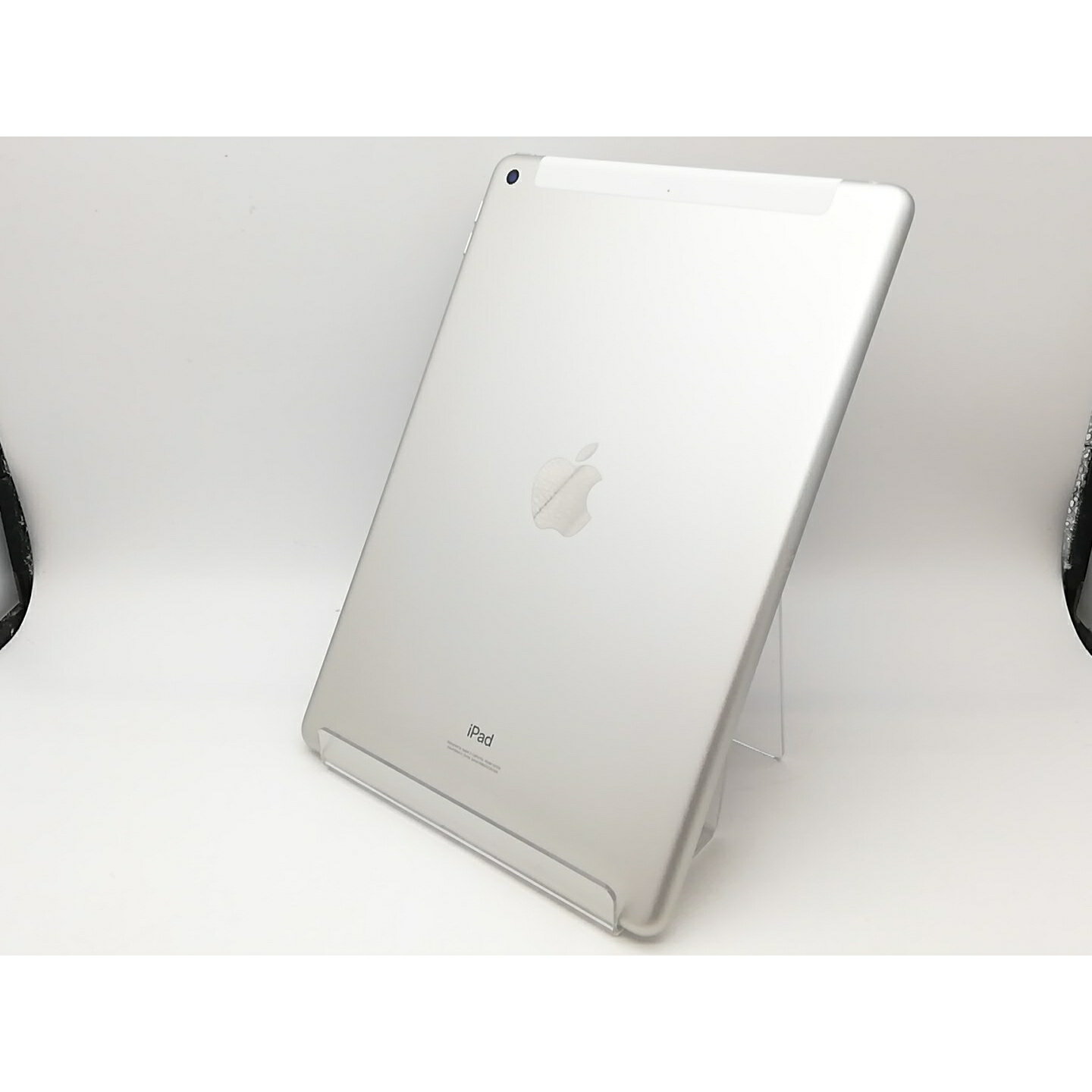 【中古】Apple au 【SIMロック解除済み】 iPad(第8世代/2020) 32GB シルバー MYMJ2J/A【鹿児島中町】保証期間1ヶ月【ランクC】