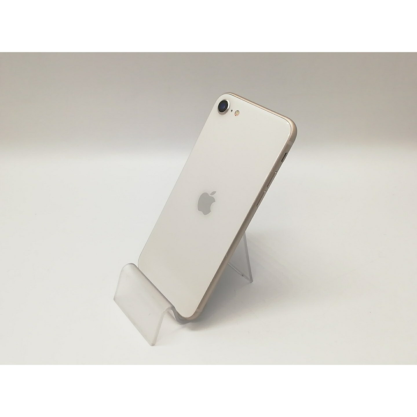 【中古】Apple SoftBank 【SIMフリー】 iPhone SE（第3世代） 64GB スターライト MMYD3J/A【福岡天神】保証期間1ヶ月【ランクB】