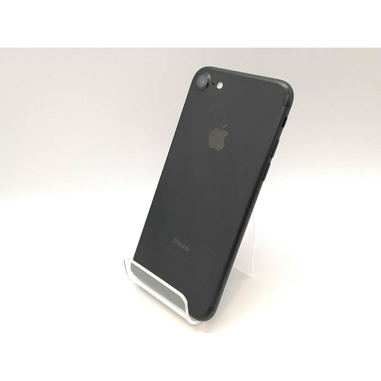 【中古】Apple au 【SIMロック解除済み】 iPhone 7 32GB ブラック MNCE2J/A【高崎モントレー】保証期間1ヶ月【ランクC】