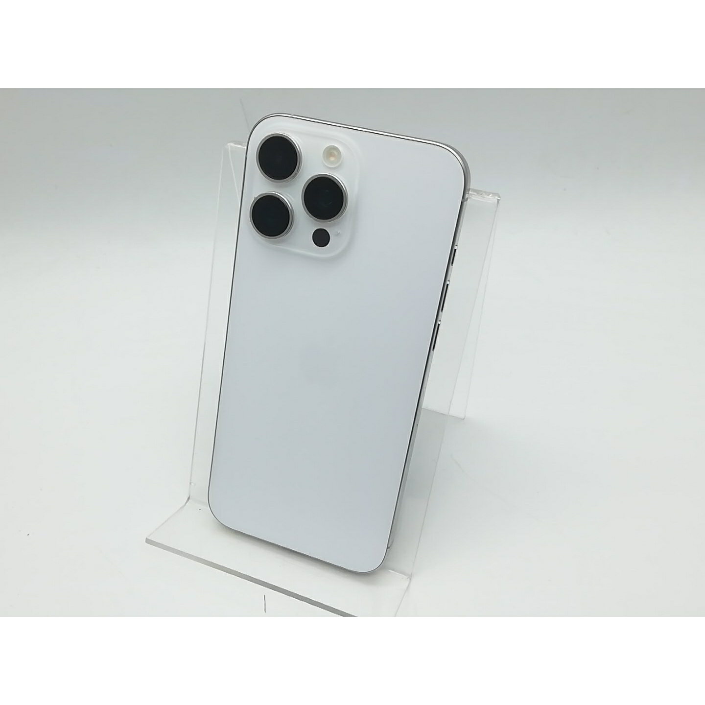 【中古】Apple 国内版 【SIMフリー】 iPhone 16 Pro Max 512GB ホワイトチタニウム MYWM3J/A【高崎モントレー】保証期間1ヶ月【ランクA】