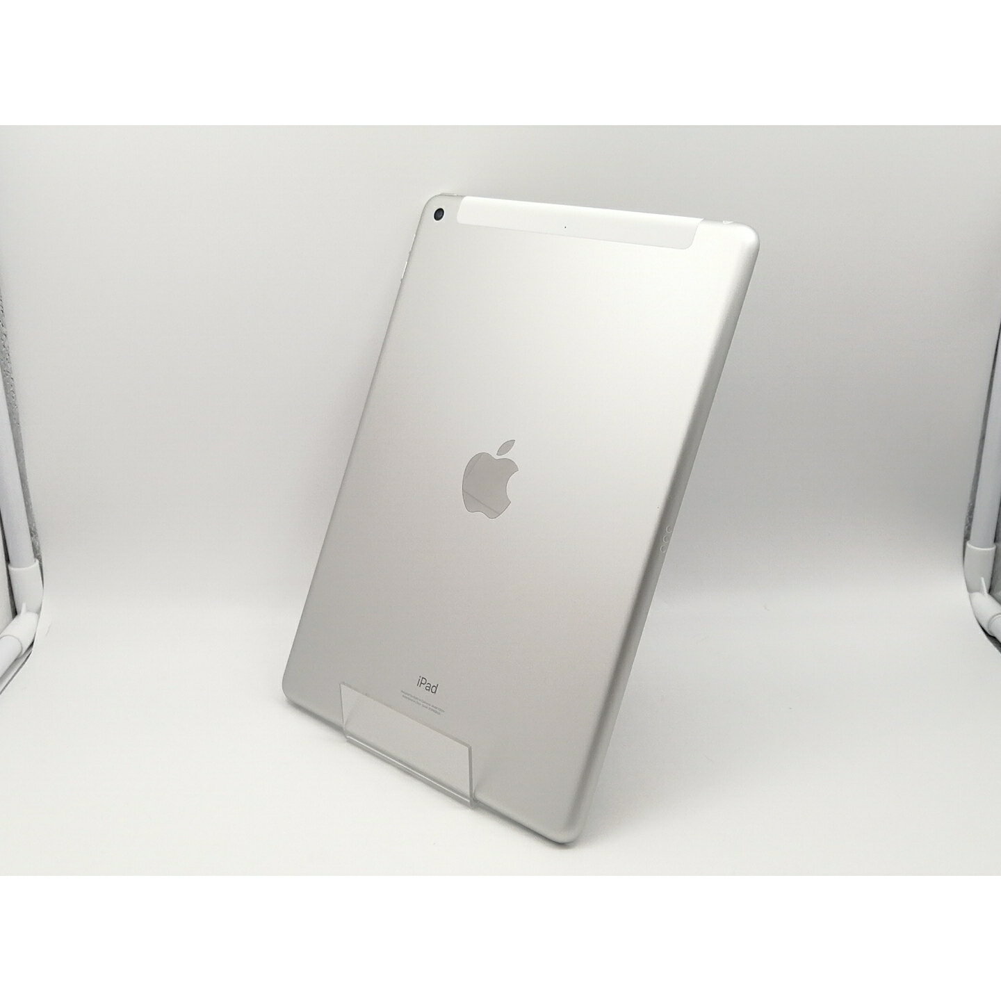 【中古】Apple docomo 【SIMフリー】 iPad(第9世代/2021) 64GB シルバー MK493J/A【小倉駅前】保証期間1ヶ月【ランクA】