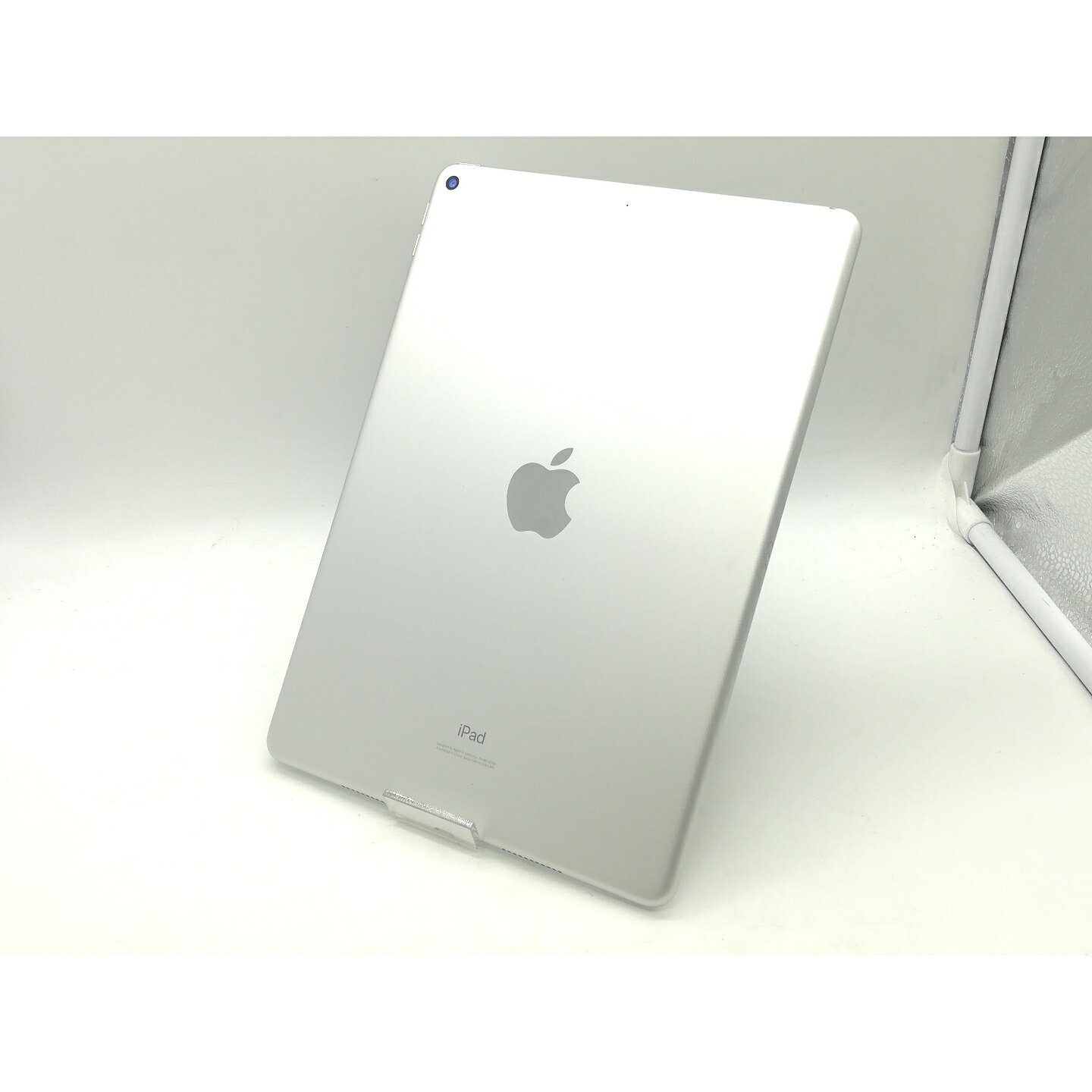 【中古】Apple 【Wi-Fi】 iPad Air（第3世代/2019） 64GB シルバー MUUK2J/A【小倉駅前】保証期間1ヶ月【ランクB】
