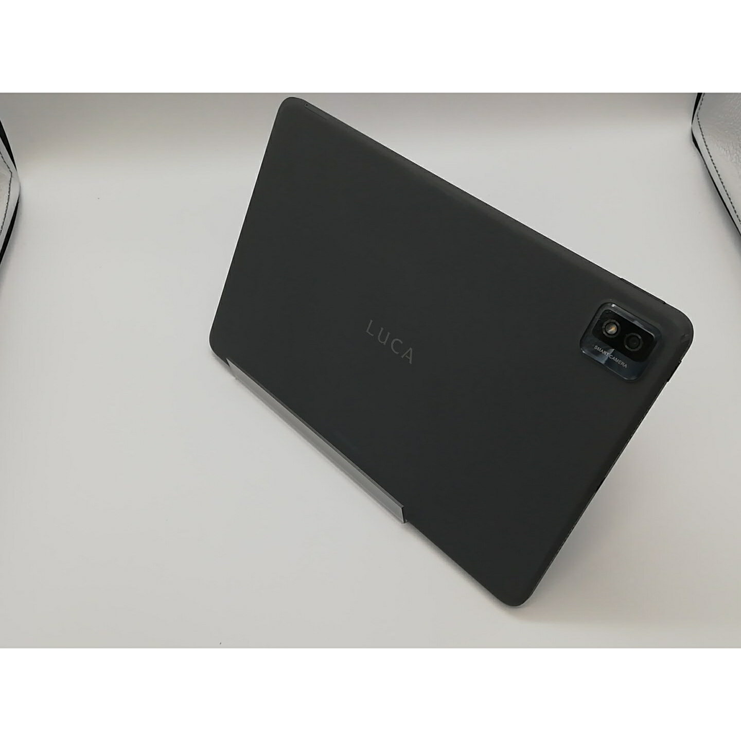 【中古】IRIS OHYAMA 国内版 【Wi-Fi】 LUCAタブレット 3GB 32GB TM101N1-B【アリオ倉敷】保証期間1ヶ月【ランクB】