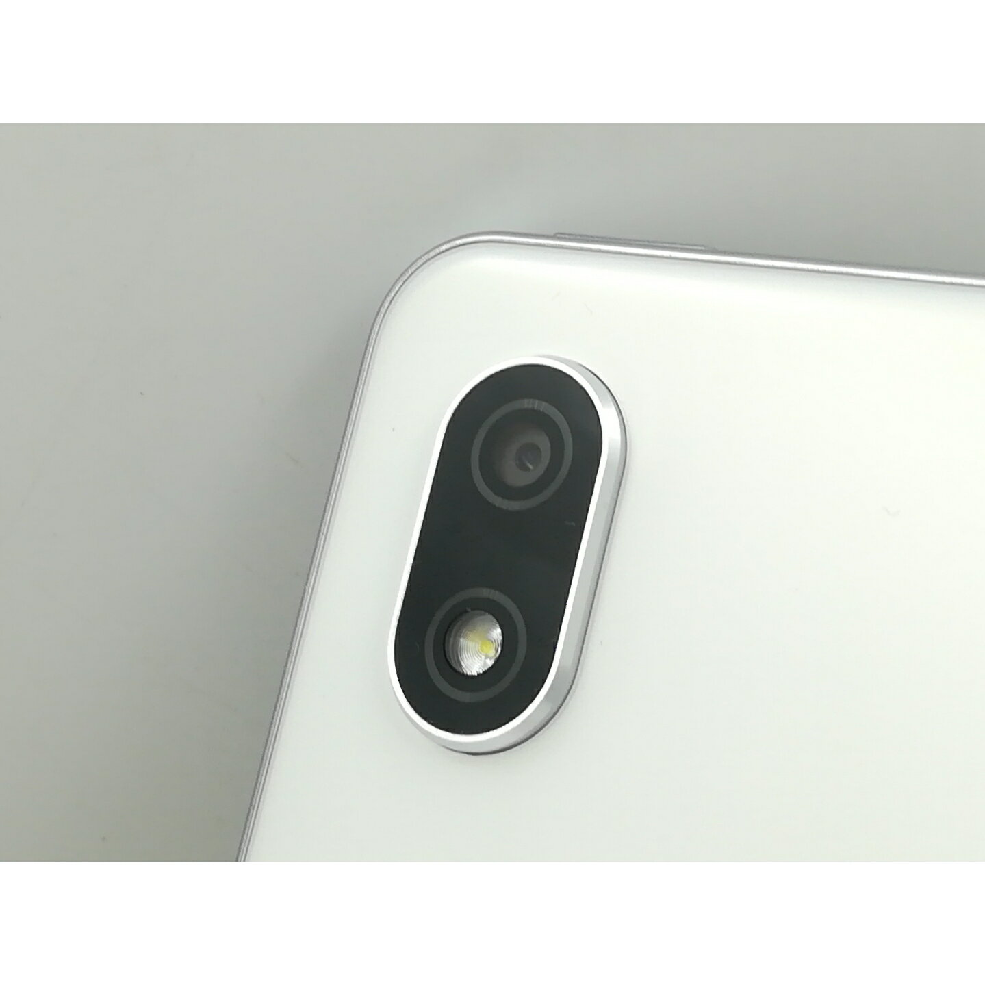 ロジテック [LZ-WA10L/W2] 耐衝撃ZEROSHOCKタブレット/SLIM/LZ-WA10シリーズ/10.1インチ/エントリーモデル(薄型軽量モデル)