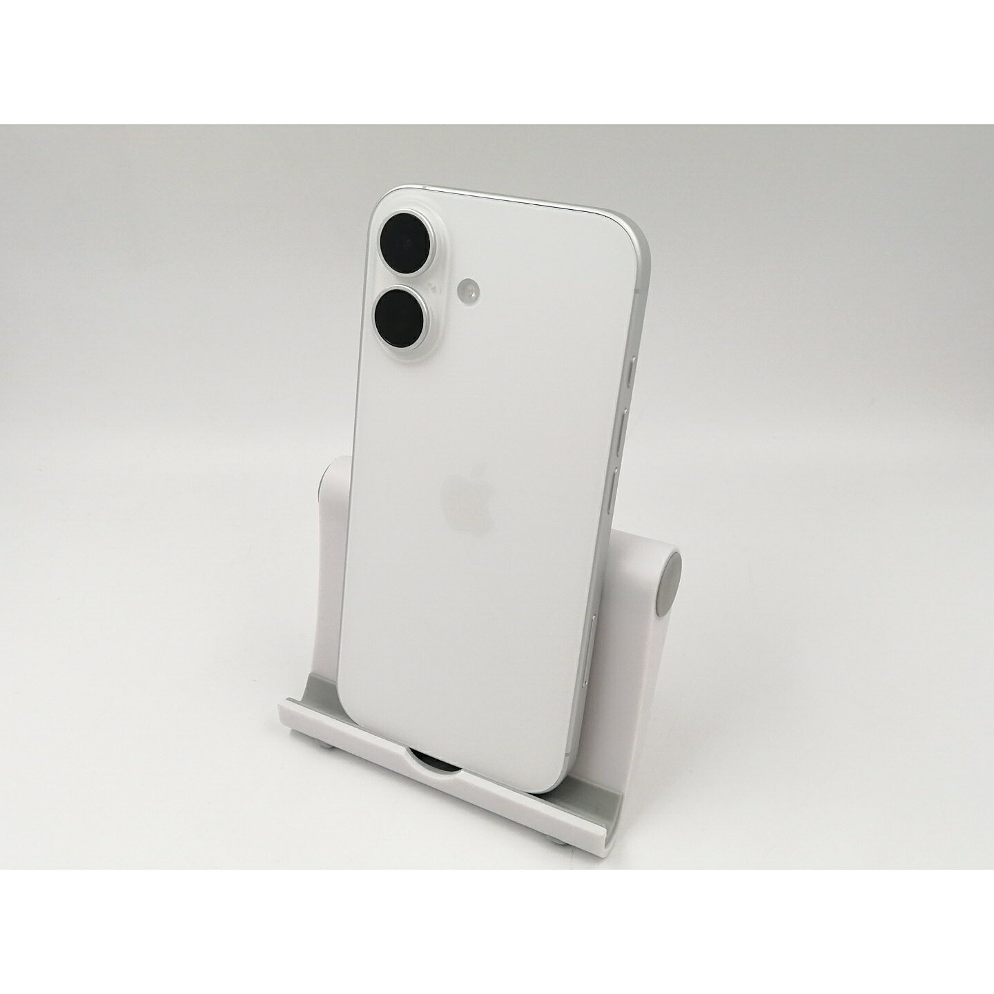 【中古】Apple 国内版 【SIMフリー】 iPhone 16 128GB ホワイト MYDR3J/A【千葉】保証期間1ヶ月【ランクA】