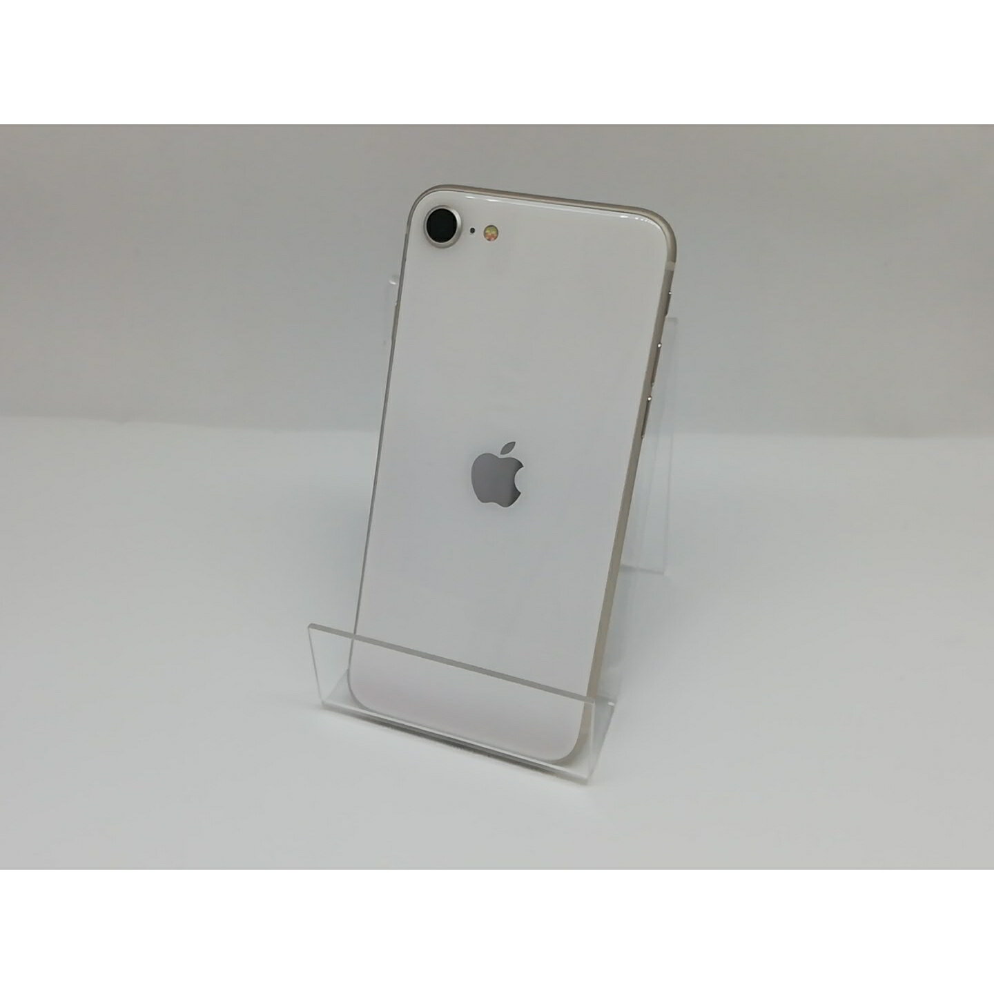 【中古】Apple au 【SIMフリー】 iPhone SE（第3世代） 64GB スターライト MMYD3J/A【宇田川】保証期間1ヶ月【ランクA】
