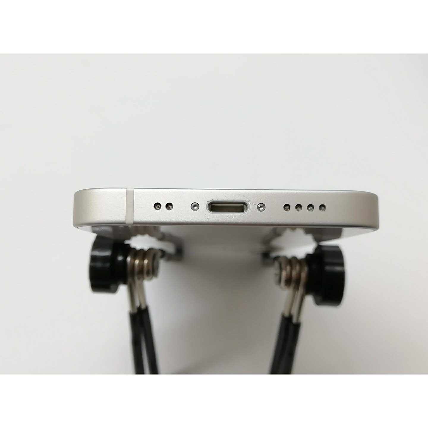 【中古】Apple au 【SIMロック解除済み】 iPhone 12 mini 64GB ホワイト MGA63J/A【宇田川】保証期間1ヶ月【ランクA】