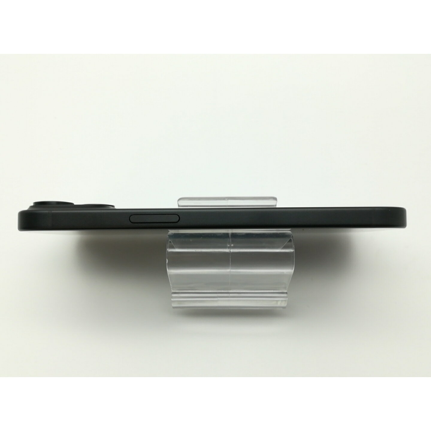 【中古】Apple docomo 【SIMフリー】 iPhone 15 128GB ブラック MTMH3J/A【新橋】保証期間1ヶ月【ランクB】