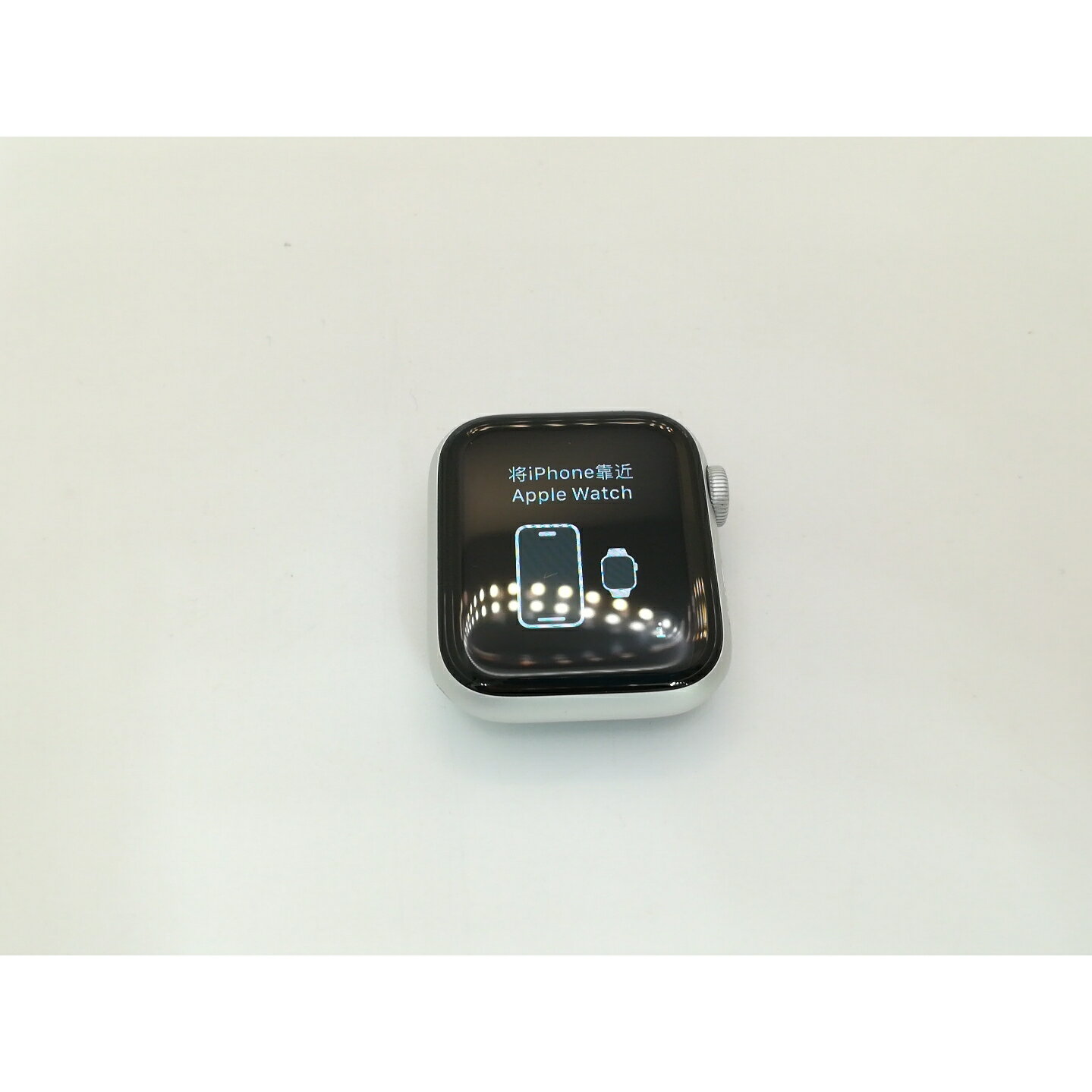 【中古】Apple Apple Watch Series4 Cellular 40mm シルバーアルミケース (バンド無し)【三宮駅前】保証期間1ヶ月【ランクC】