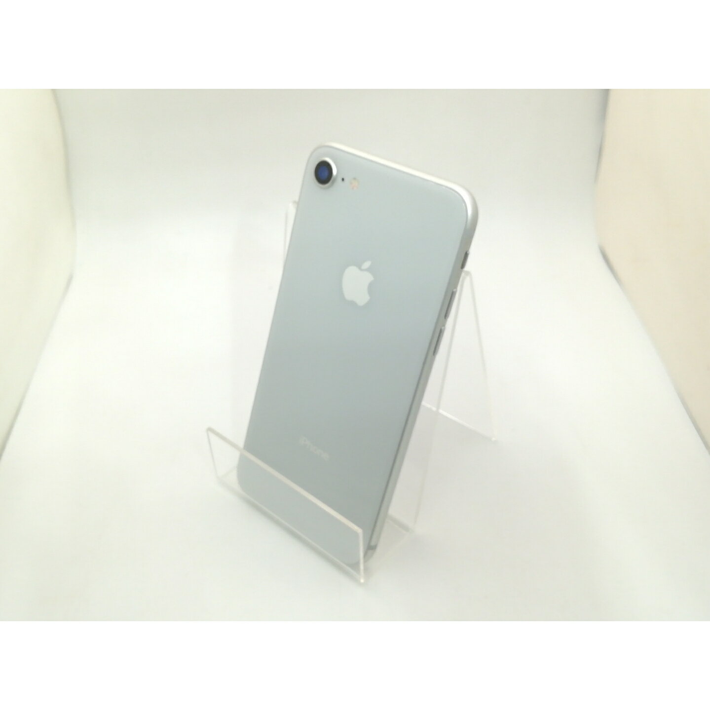 【中古】Apple docomo 【SIMロック解除済み】 iPhone 8 64GB シルバー MQ792J/A【三宮駅前】保証期間1ヶ月【ランクA】