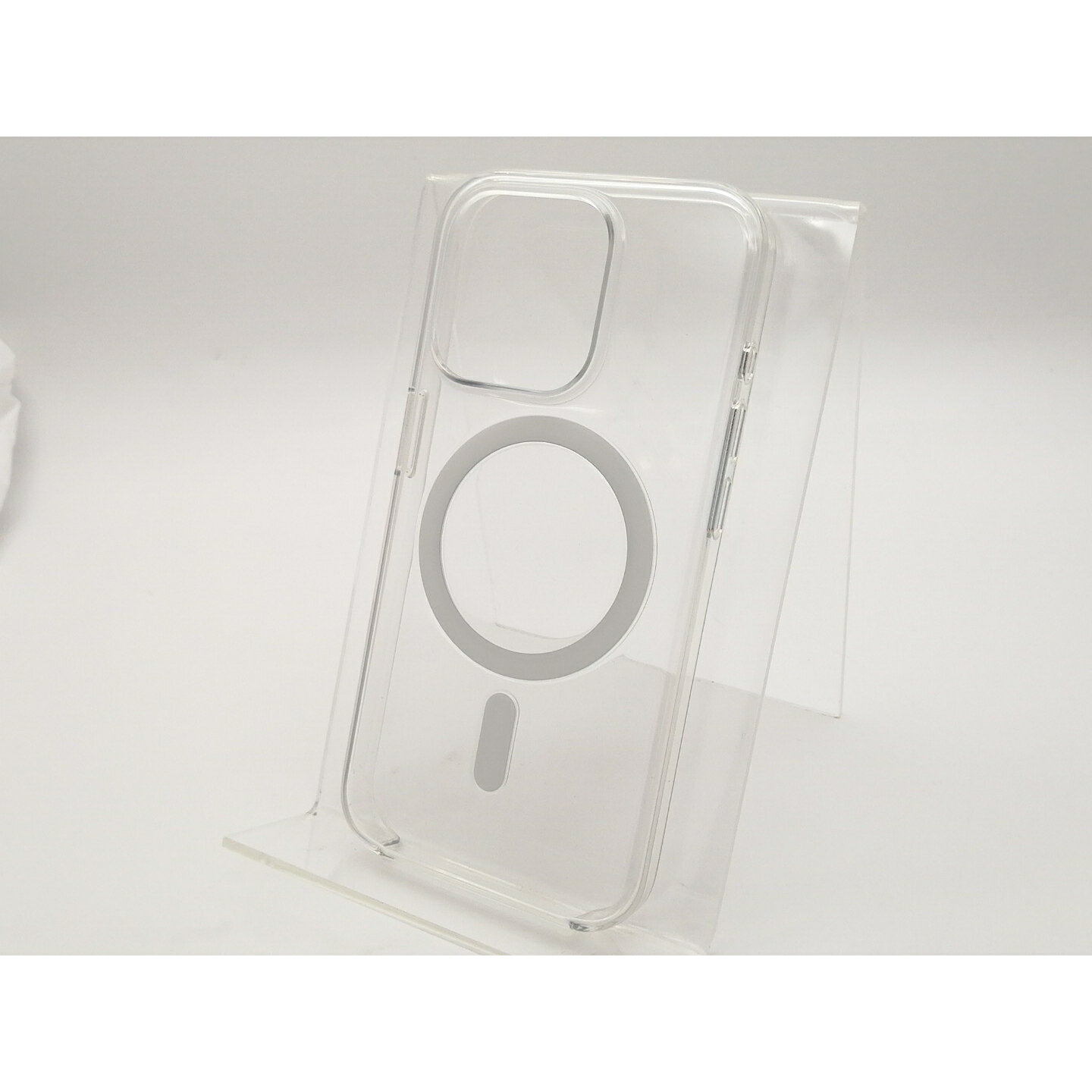 【中古】Apple MagSafe対応iPhone 15 Proクリアケース MT223FE/A【大須2】保証期間1週間