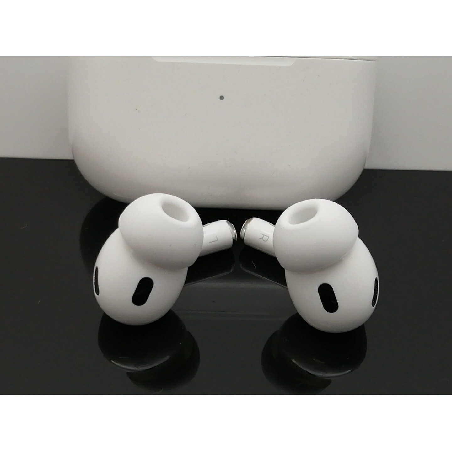 【中古】Apple AirPods Pro 